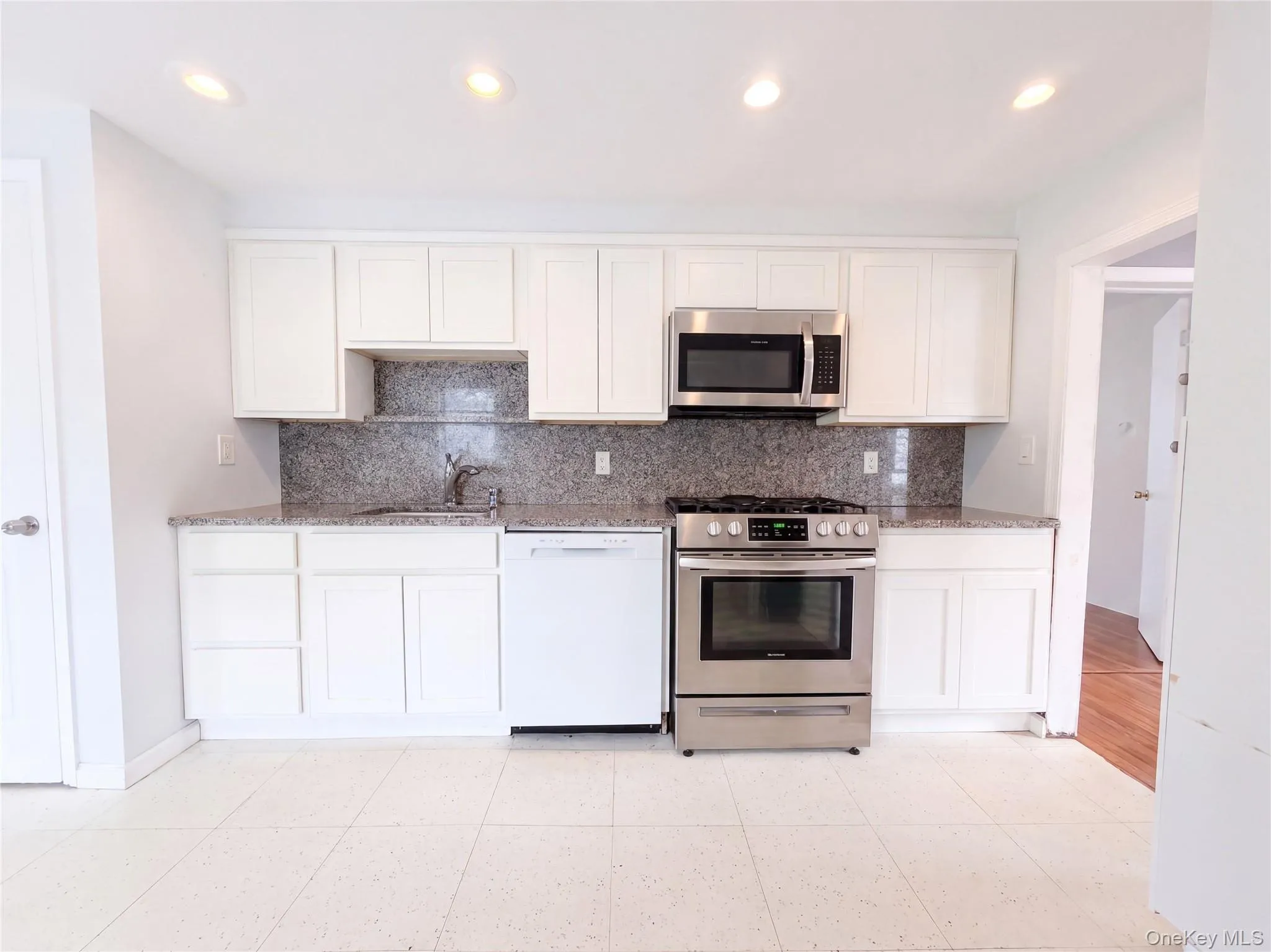 Kitchen Kitchen