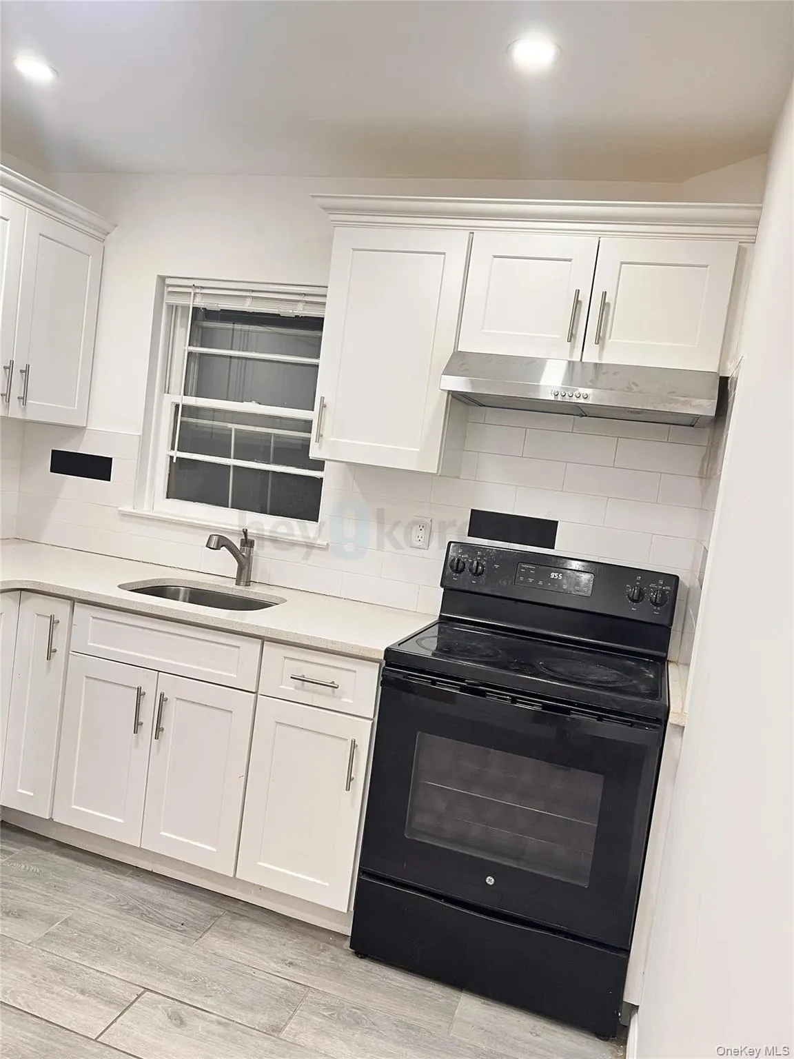 34-12 192 Street, New York, NY, 1 Bedroom Bedrooms, 3 Rooms Rooms,1 BathroomBathrooms,Residential Lease,For Rent,192,0,1046307 34-12 192 Street, New York, NY, 1 Bedroom Bedrooms, 3 Rooms Rooms,1 BathroomBathrooms,Residential Lease,For Rent,192,0,1046307