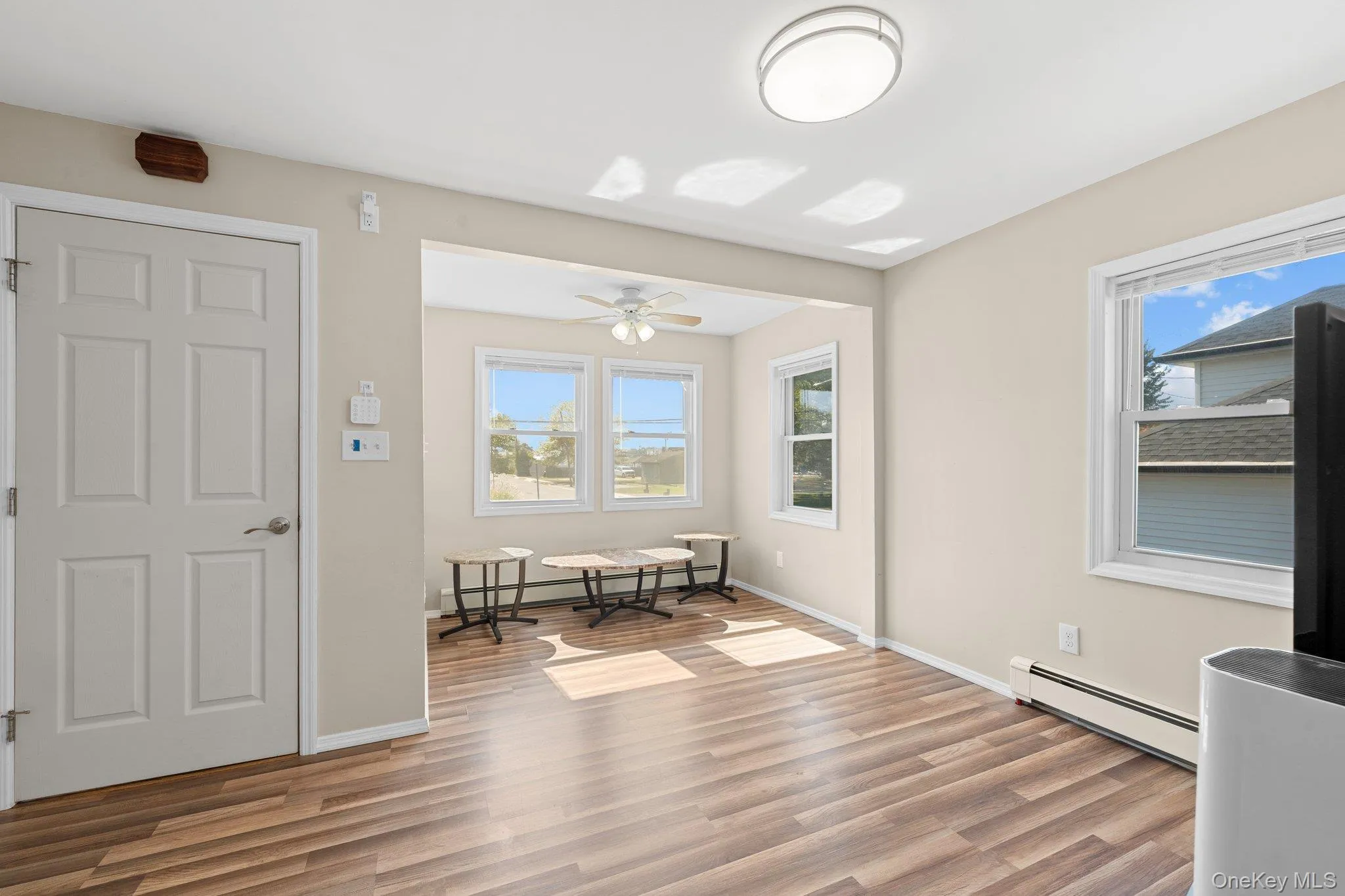 109 Laurel Street, Brookhaven, NY, 5 Bedrooms Bedrooms, 10 Rooms Rooms,2 BathroomsBathrooms,Residential,For Rent,Laurel,0,1046309 109 Laurel Street, Brookhaven, NY, 5 Bedrooms Bedrooms, 10 Rooms Rooms,2 BathroomsBathrooms,Residential,For Rent,Laurel,0,1046309