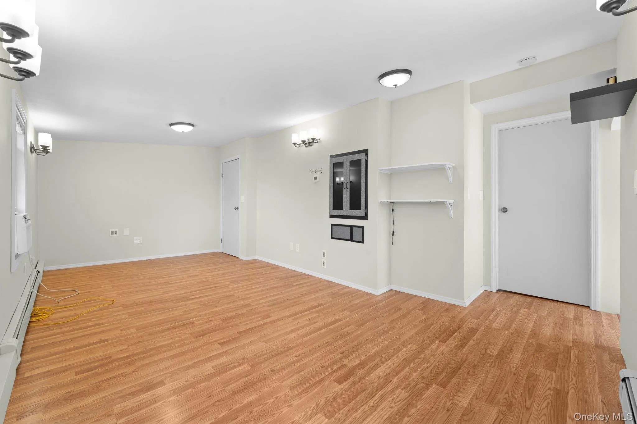 109 Laurel Street, Brookhaven, NY, 5 Bedrooms Bedrooms, 10 Rooms Rooms,2 BathroomsBathrooms,Residential,For Rent,Laurel,0,1046309 109 Laurel Street, Brookhaven, NY, 5 Bedrooms Bedrooms, 10 Rooms Rooms,2 BathroomsBathrooms,Residential,For Rent,Laurel,0,1046309
