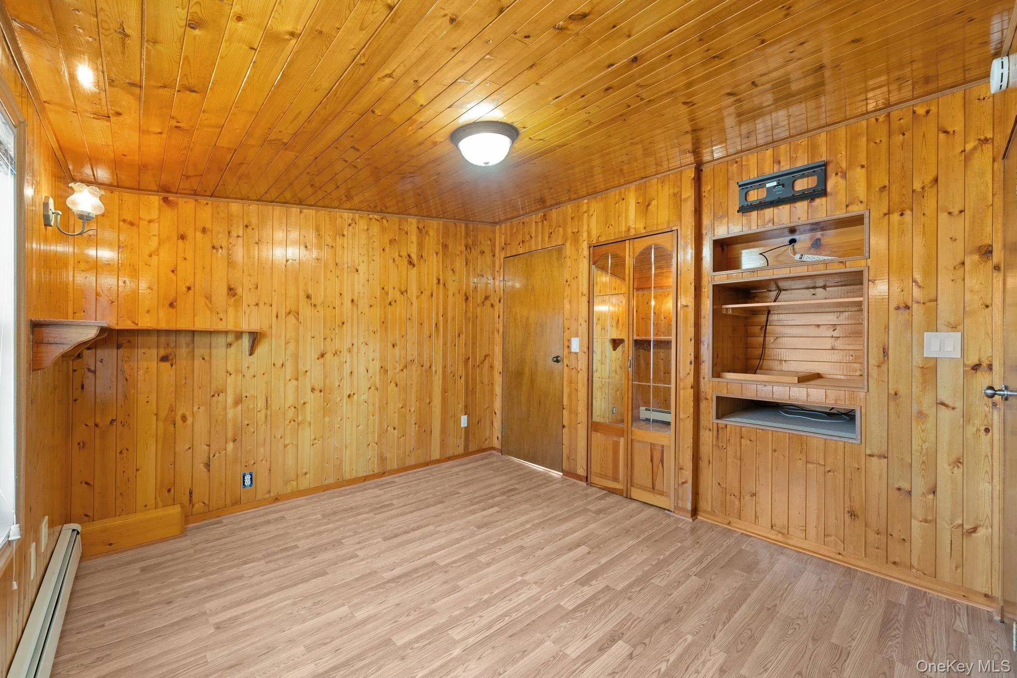 109 Laurel Street, Brookhaven, NY, 5 Bedrooms Bedrooms, 10 Rooms Rooms,2 BathroomsBathrooms,Residential,For Rent,Laurel,0,1046309 109 Laurel Street, Brookhaven, NY, 5 Bedrooms Bedrooms, 10 Rooms Rooms,2 BathroomsBathrooms,Residential,For Rent,Laurel,0,1046309