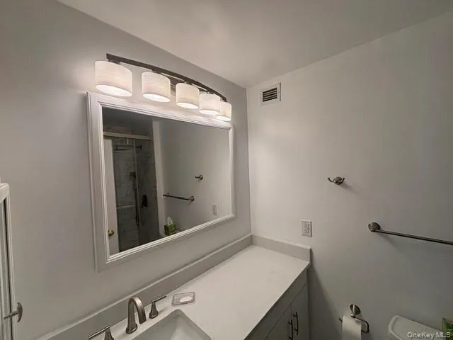 25 Rockledge Avenue, White Plains, NY, 1 Bedroom Bedrooms, 5 Rooms Rooms,1 BathroomBathrooms,Residential Lease,For Rent,Rockledge,0,1046319 25 Rockledge Avenue, White Plains, NY, 1 Bedroom Bedrooms, 5 Rooms Rooms,1 BathroomBathrooms,Residential Lease,For Rent,Rockledge,0,1046319