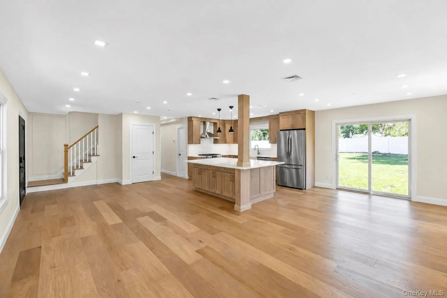 25 Crater Lake Drive, Brookhaven, NY, 4 Bedrooms Bedrooms, 8 Rooms Rooms,2 BathroomsBathrooms,Residential,For Rent,Crater Lake,0,1046323 25 Crater Lake Drive, Brookhaven, NY, 4 Bedrooms Bedrooms, 8 Rooms Rooms,2 BathroomsBathrooms,Residential,For Rent,Crater Lake,0,1046323