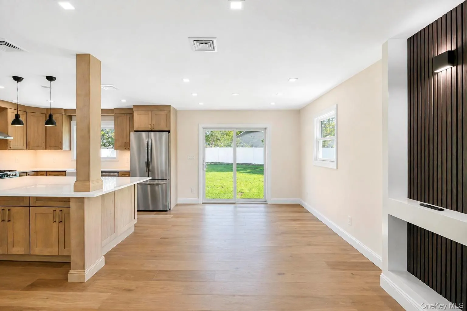 25 Crater Lake Drive, Brookhaven, NY, 4 Bedrooms Bedrooms, 8 Rooms Rooms,2 BathroomsBathrooms,Residential,For Rent,Crater Lake,0,1046323 25 Crater Lake Drive, Brookhaven, NY, 4 Bedrooms Bedrooms, 8 Rooms Rooms,2 BathroomsBathrooms,Residential,For Rent,Crater Lake,0,1046323
