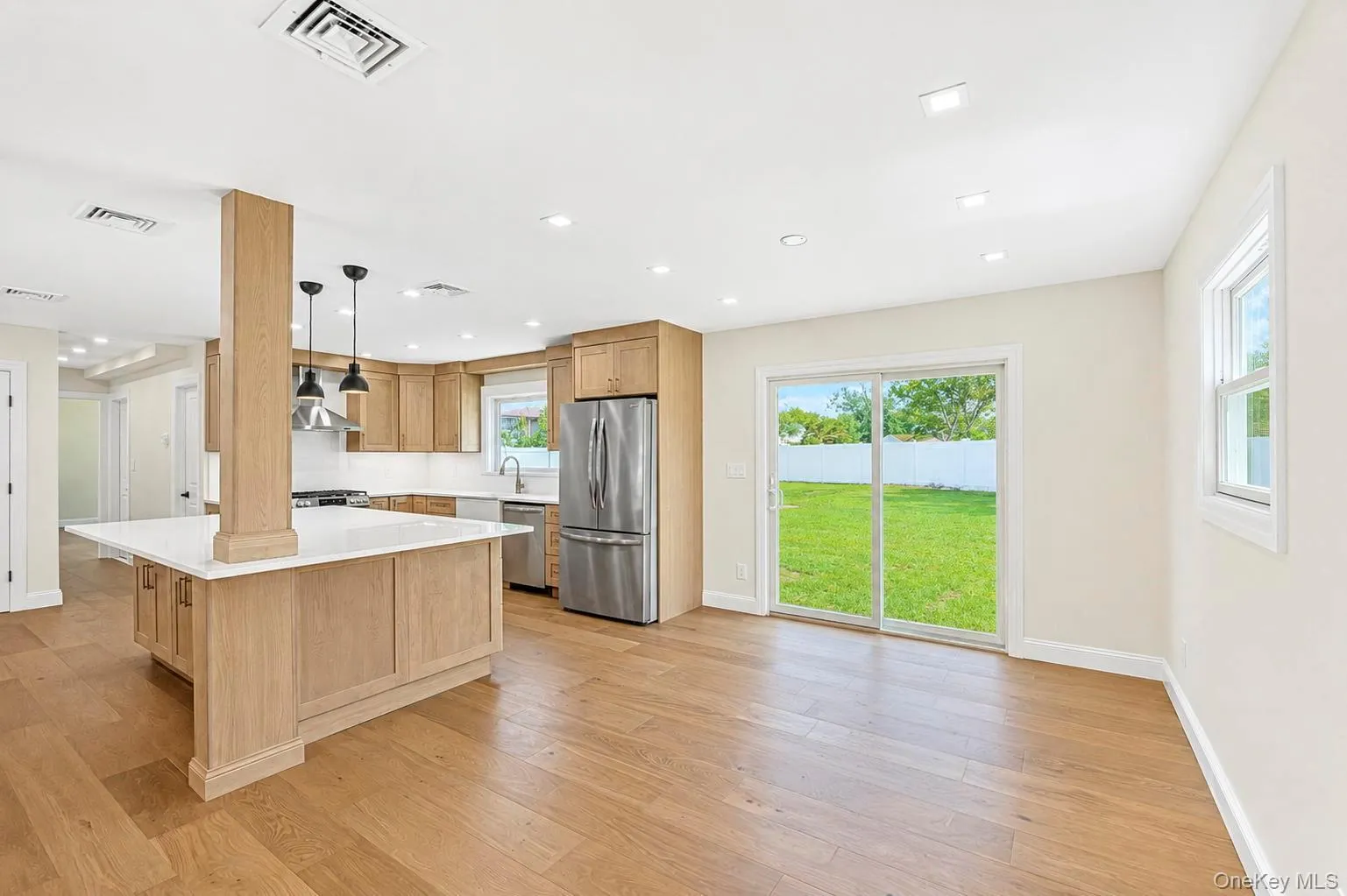 25 Crater Lake Drive, Brookhaven, NY, 4 Bedrooms Bedrooms, 8 Rooms Rooms,2 BathroomsBathrooms,Residential,For Rent,Crater Lake,0,1046323 25 Crater Lake Drive, Brookhaven, NY, 4 Bedrooms Bedrooms, 8 Rooms Rooms,2 BathroomsBathrooms,Residential,For Rent,Crater Lake,0,1046323