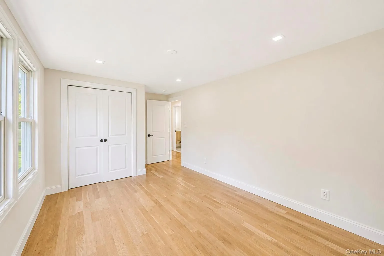 25 Crater Lake Drive, Brookhaven, NY, 4 Bedrooms Bedrooms, 8 Rooms Rooms,2 BathroomsBathrooms,Residential,For Rent,Crater Lake,0,1046323 25 Crater Lake Drive, Brookhaven, NY, 4 Bedrooms Bedrooms, 8 Rooms Rooms,2 BathroomsBathrooms,Residential,For Rent,Crater Lake,0,1046323