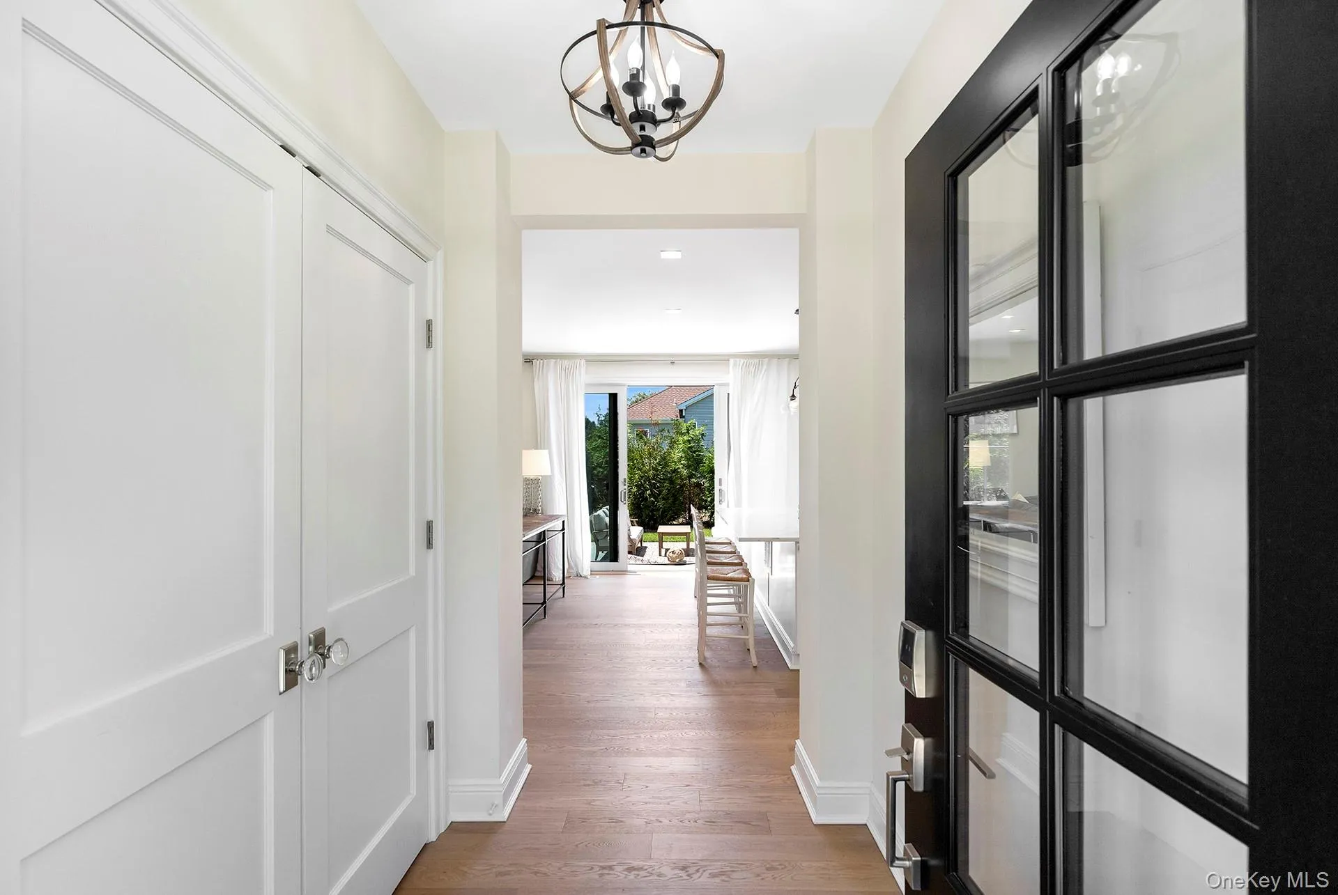 166 Greenwich Street, East Hampton, NY, 3 Bedrooms Bedrooms, 9 Rooms Rooms,2 BathroomsBathrooms,Residential,For Rent,Greenwich,0,1046325 166 Greenwich Street, East Hampton, NY, 3 Bedrooms Bedrooms, 9 Rooms Rooms,2 BathroomsBathrooms,Residential,For Rent,Greenwich,0,1046325