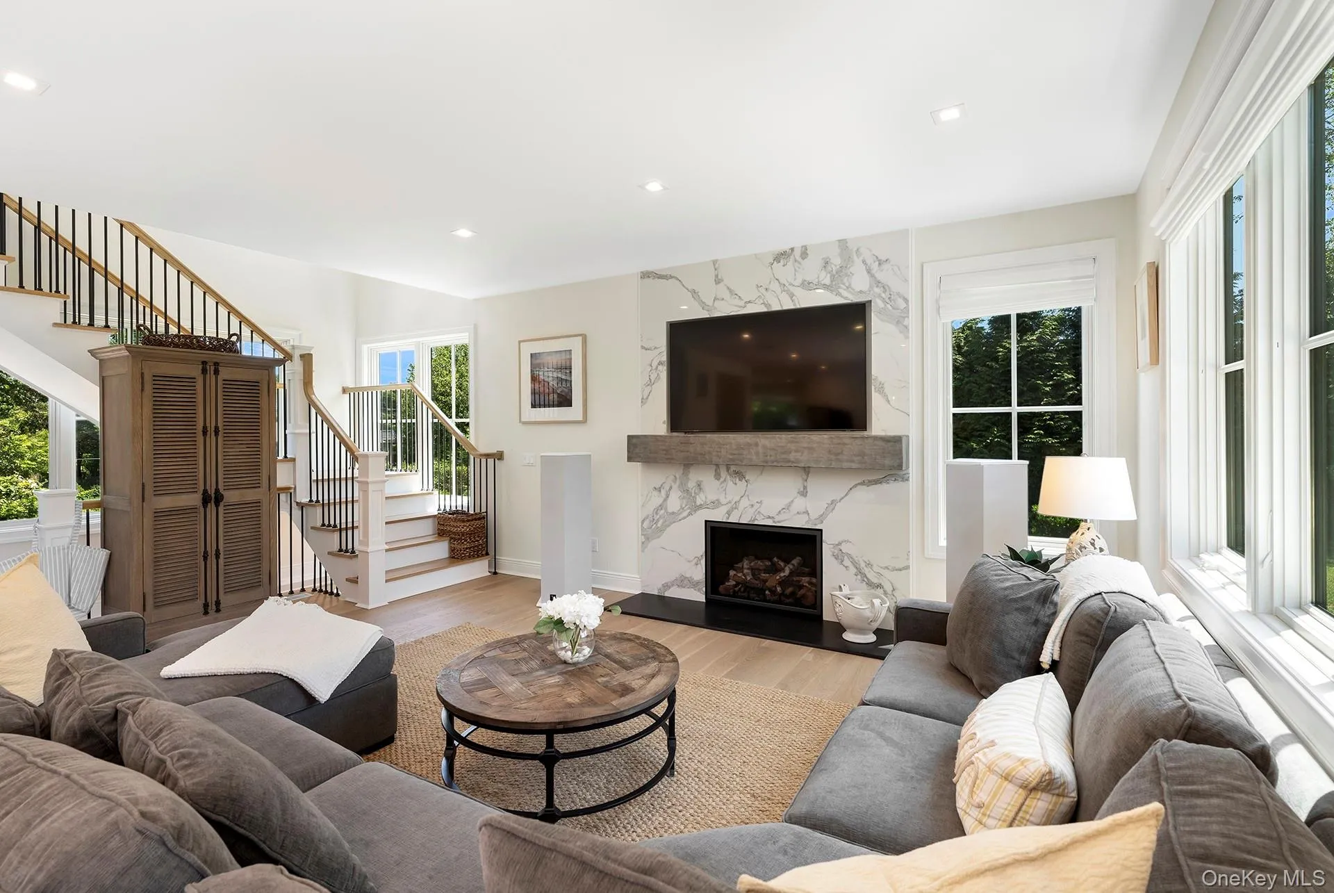 166 Greenwich Street, East Hampton, NY, 3 Bedrooms Bedrooms, 9 Rooms Rooms,2 BathroomsBathrooms,Residential,For Rent,Greenwich,0,1046325 166 Greenwich Street, East Hampton, NY, 3 Bedrooms Bedrooms, 9 Rooms Rooms,2 BathroomsBathrooms,Residential,For Rent,Greenwich,0,1046325
