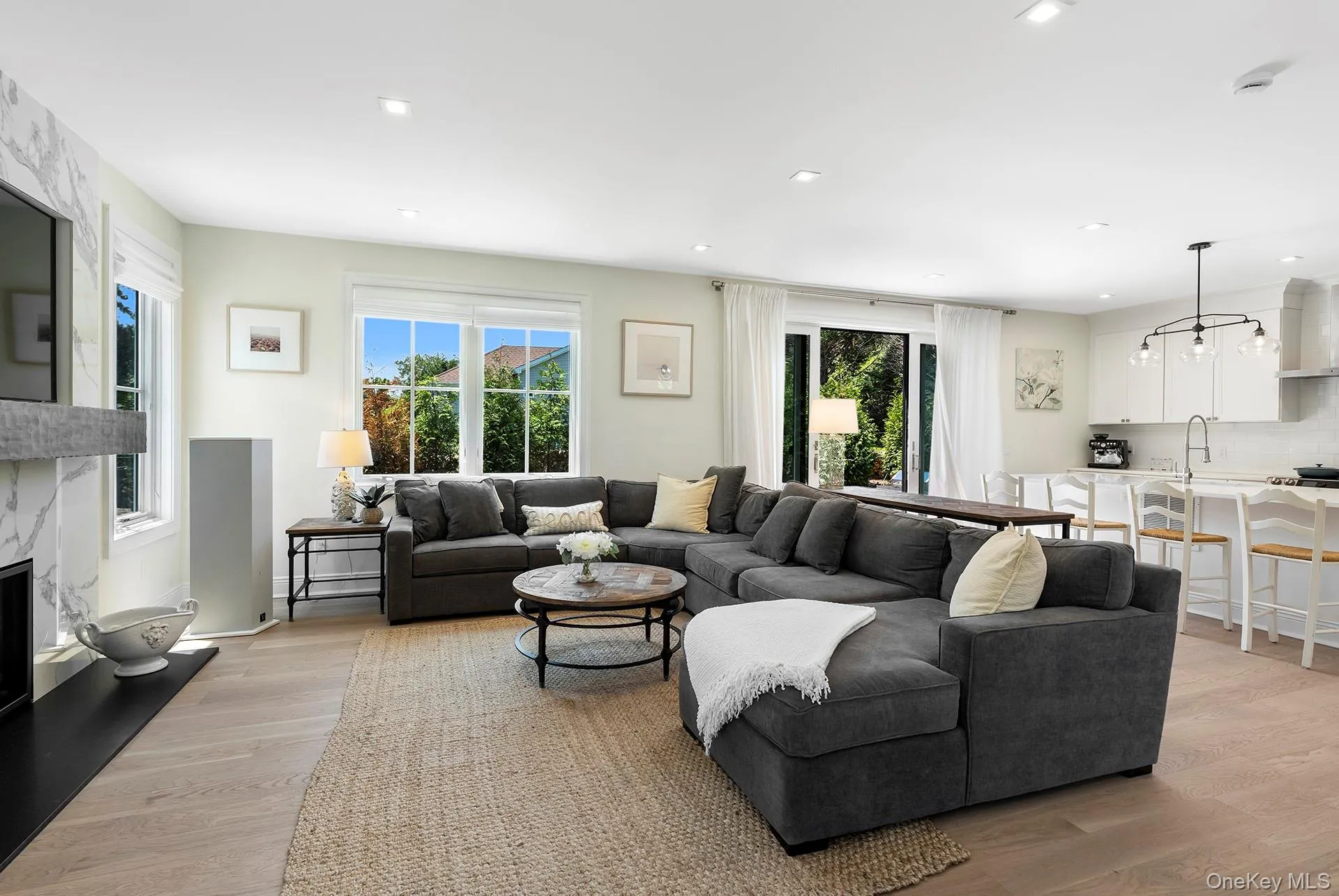 166 Greenwich Street, East Hampton, NY, 3 Bedrooms Bedrooms, 9 Rooms Rooms,2 BathroomsBathrooms,Residential,For Rent,Greenwich,0,1046325 166 Greenwich Street, East Hampton, NY, 3 Bedrooms Bedrooms, 9 Rooms Rooms,2 BathroomsBathrooms,Residential,For Rent,Greenwich,0,1046325