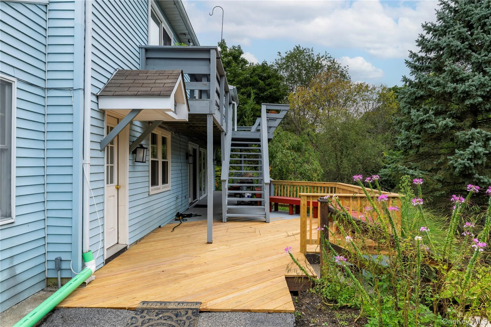 52 Friendly Road, Southeast, NY, 3 Bedrooms Bedrooms, 10 Rooms Rooms,1 BathroomBathrooms,Residential,For Rent,Friendly,0,1046328 52 Friendly Road, Southeast, NY, 3 Bedrooms Bedrooms, 10 Rooms Rooms,1 BathroomBathrooms,Residential,For Rent,Friendly,0,1046328