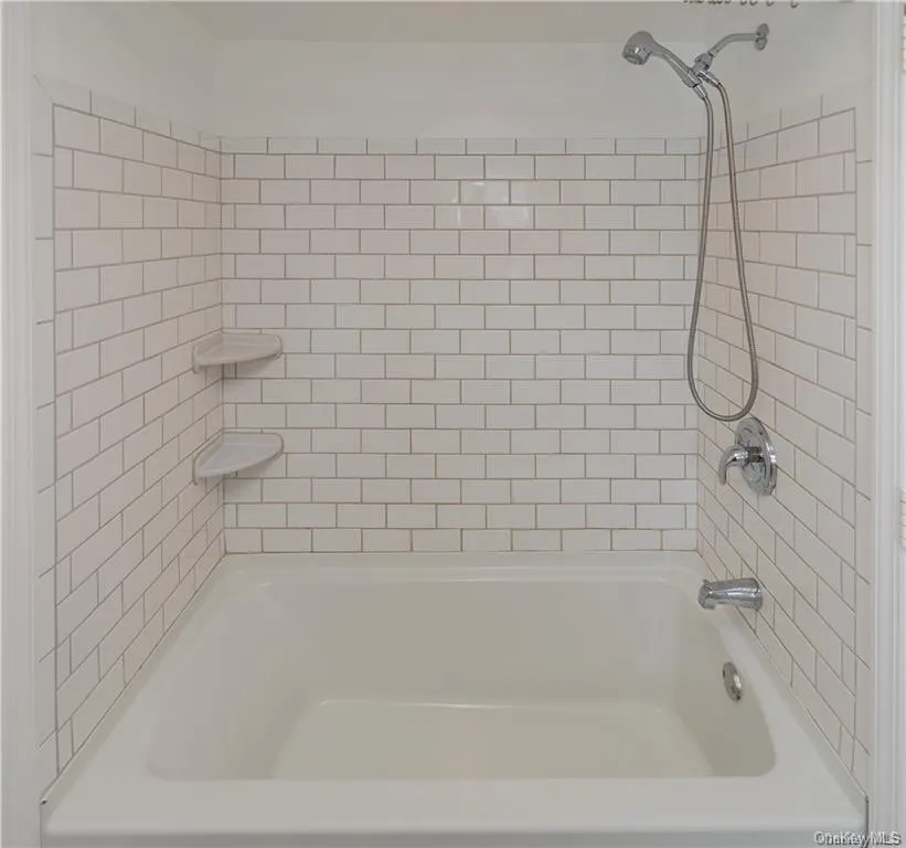 46 Midway Drive, Monroe, NY, 3 Bedrooms Bedrooms, 6 Rooms Rooms,2 BathroomsBathrooms,Residential,For Rent,Midway,0,1046331 46 Midway Drive, Monroe, NY, 3 Bedrooms Bedrooms, 6 Rooms Rooms,2 BathroomsBathrooms,Residential,For Rent,Midway,0,1046331