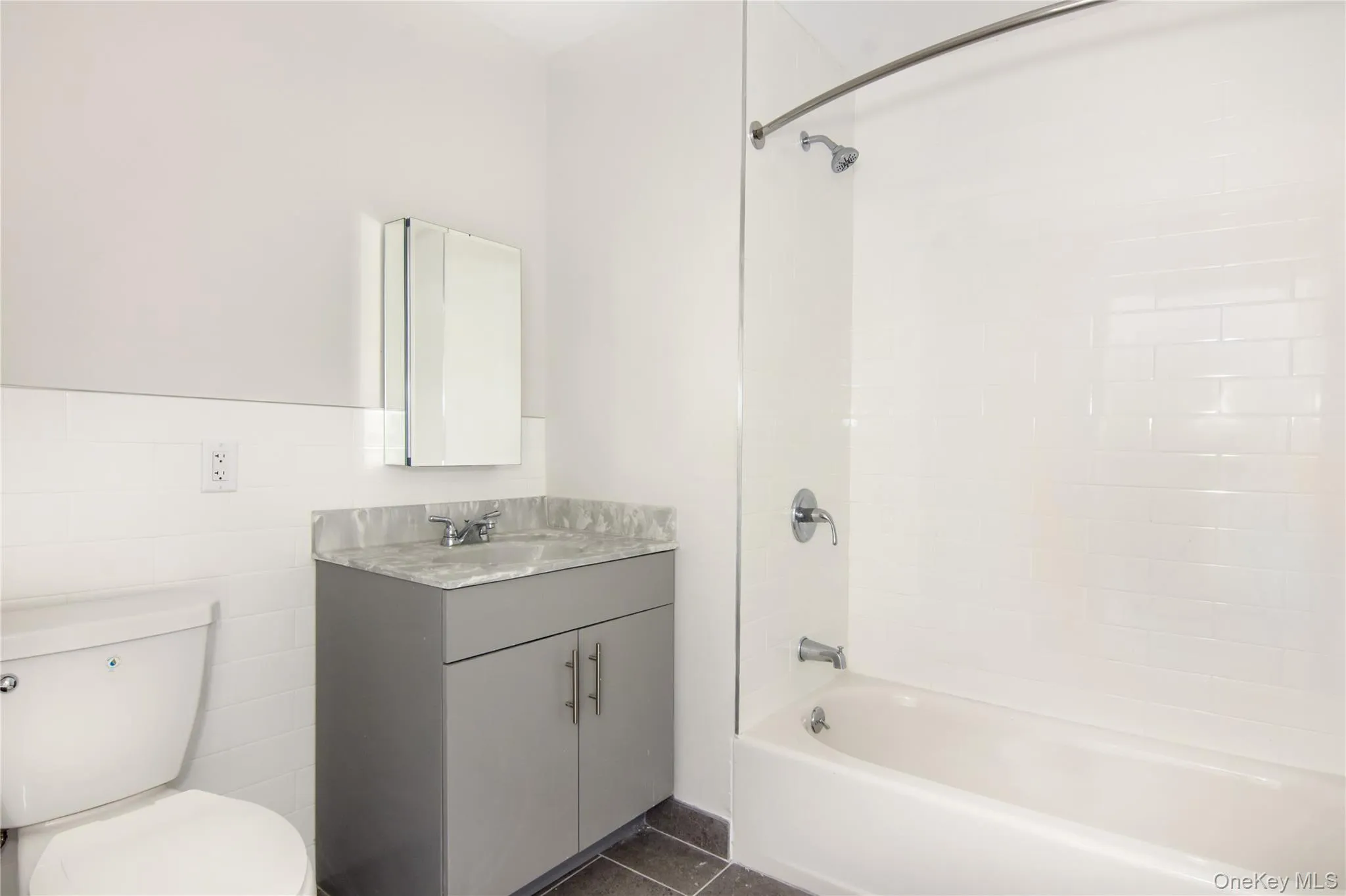 56 Prospect Street, Yonkers, NY, 2 Bedrooms Bedrooms, 4 Rooms Rooms,1 BathroomBathrooms,Residential Lease,For Rent,Prospect,0,1046335 56 Prospect Street, Yonkers, NY, 2 Bedrooms Bedrooms, 4 Rooms Rooms,1 BathroomBathrooms,Residential Lease,For Rent,Prospect,0,1046335
