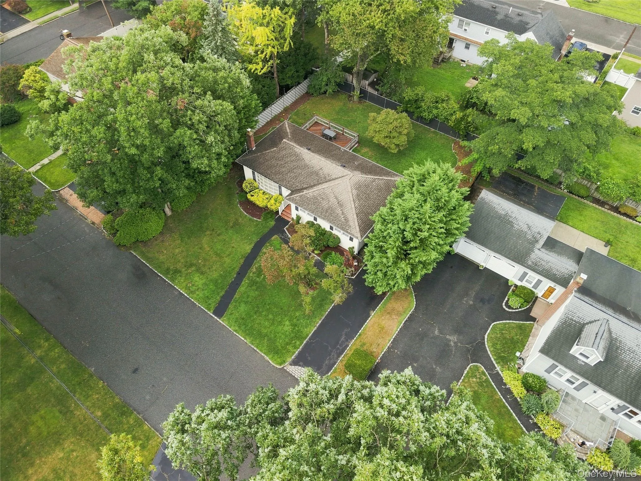 23 Roy Avenue, Islip, NY, 3 Bedrooms Bedrooms, 7 Rooms Rooms,1 BathroomBathrooms,Residential,For Rent,Roy,0,1046337 23 Roy Avenue, Islip, NY, 3 Bedrooms Bedrooms, 7 Rooms Rooms,1 BathroomBathrooms,Residential,For Rent,Roy,0,1046337