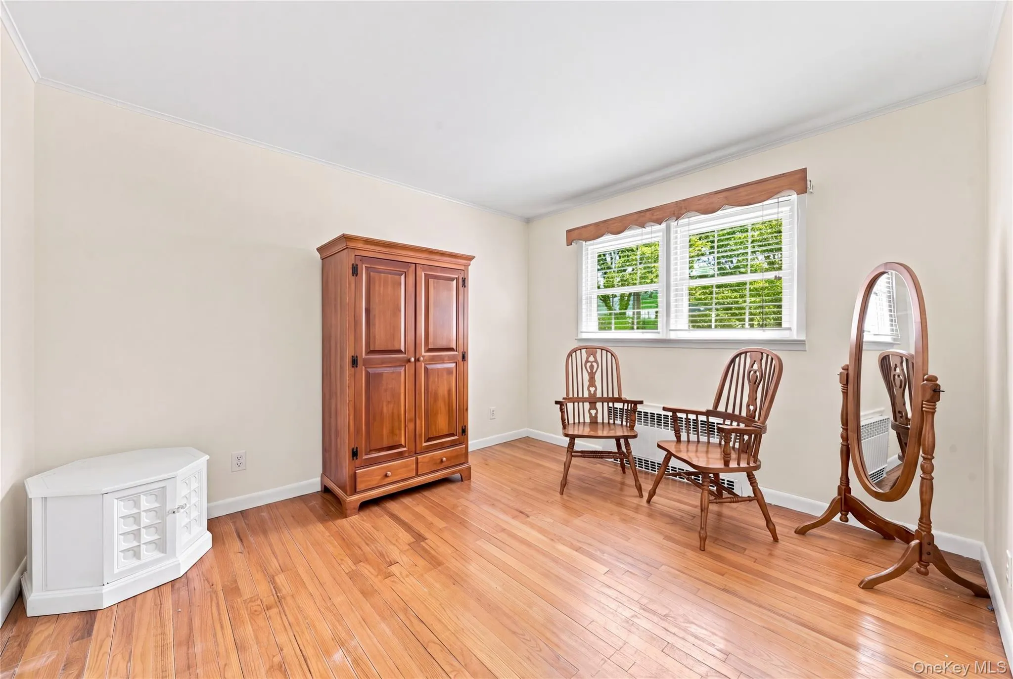 23 Roy Avenue, Islip, NY, 3 Bedrooms Bedrooms, 7 Rooms Rooms,1 BathroomBathrooms,Residential,For Rent,Roy,0,1046337 23 Roy Avenue, Islip, NY, 3 Bedrooms Bedrooms, 7 Rooms Rooms,1 BathroomBathrooms,Residential,For Rent,Roy,0,1046337