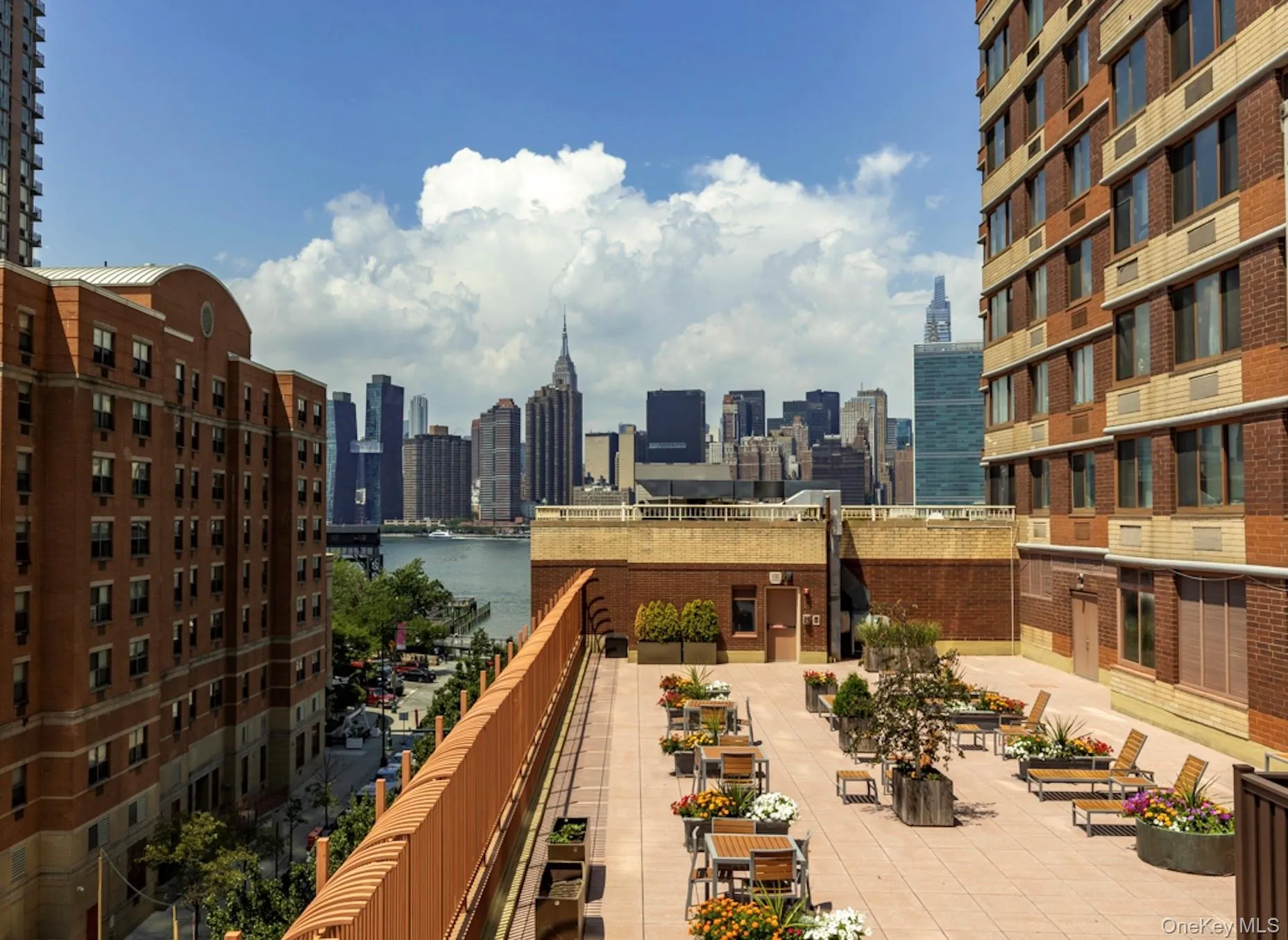 474 48th Avenue, New York, NY, 1 Bedroom Bedrooms, 3 Rooms Rooms,1 BathroomBathrooms,Residential,For Rent,48th,0,1046338 474 48th Avenue, New York, NY, 1 Bedroom Bedrooms, 3 Rooms Rooms,1 BathroomBathrooms,Residential,For Rent,48th,0,1046338