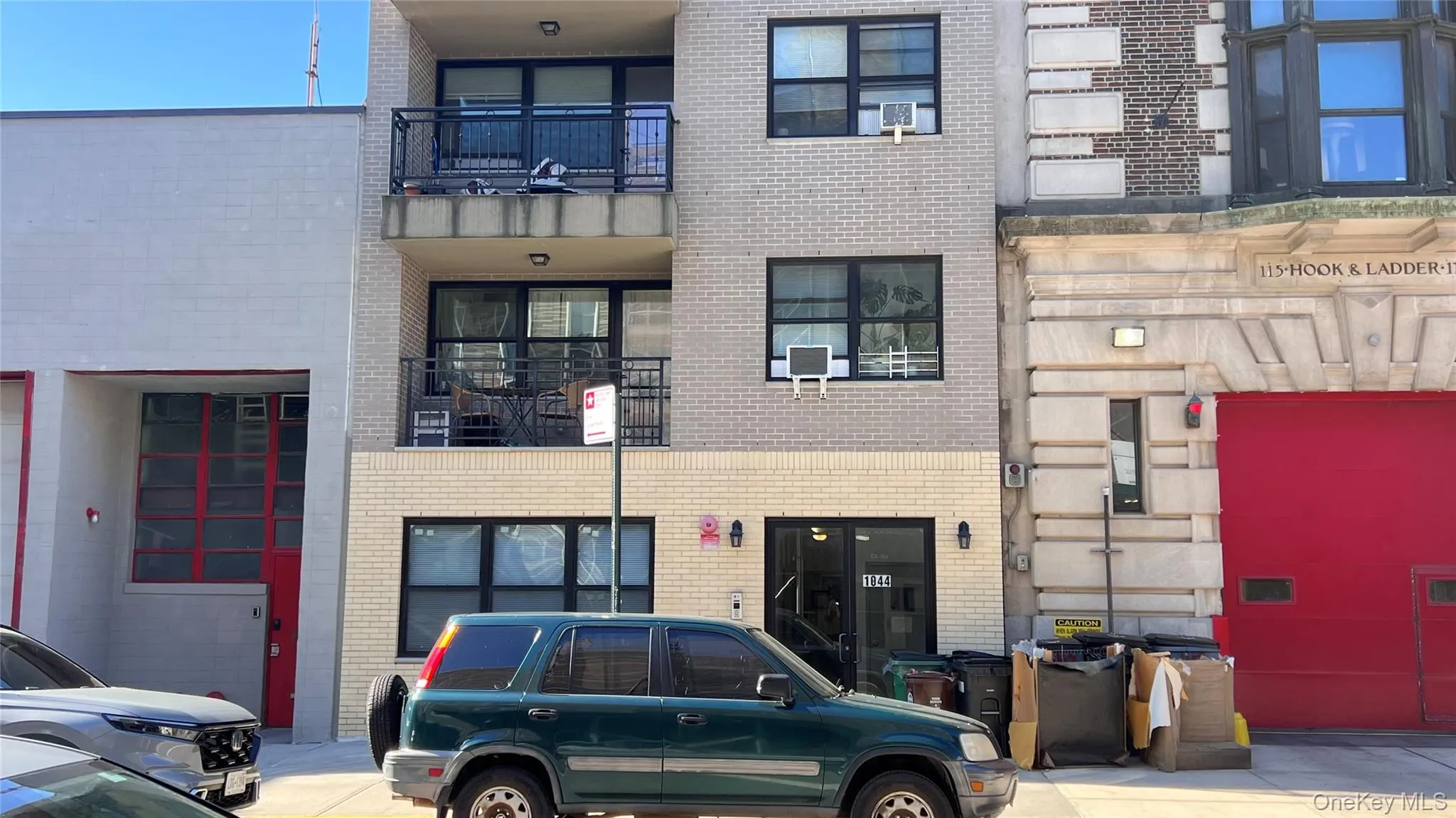 10-44 47th Avenue, New York, NY, 1 Bedroom Bedrooms, 3 Rooms Rooms,1 BathroomBathrooms,Residential Lease,For Rent,47th,0,1046339 10-44 47th Avenue, New York, NY, 1 Bedroom Bedrooms, 3 Rooms Rooms,1 BathroomBathrooms,Residential Lease,For Rent,47th,0,1046339