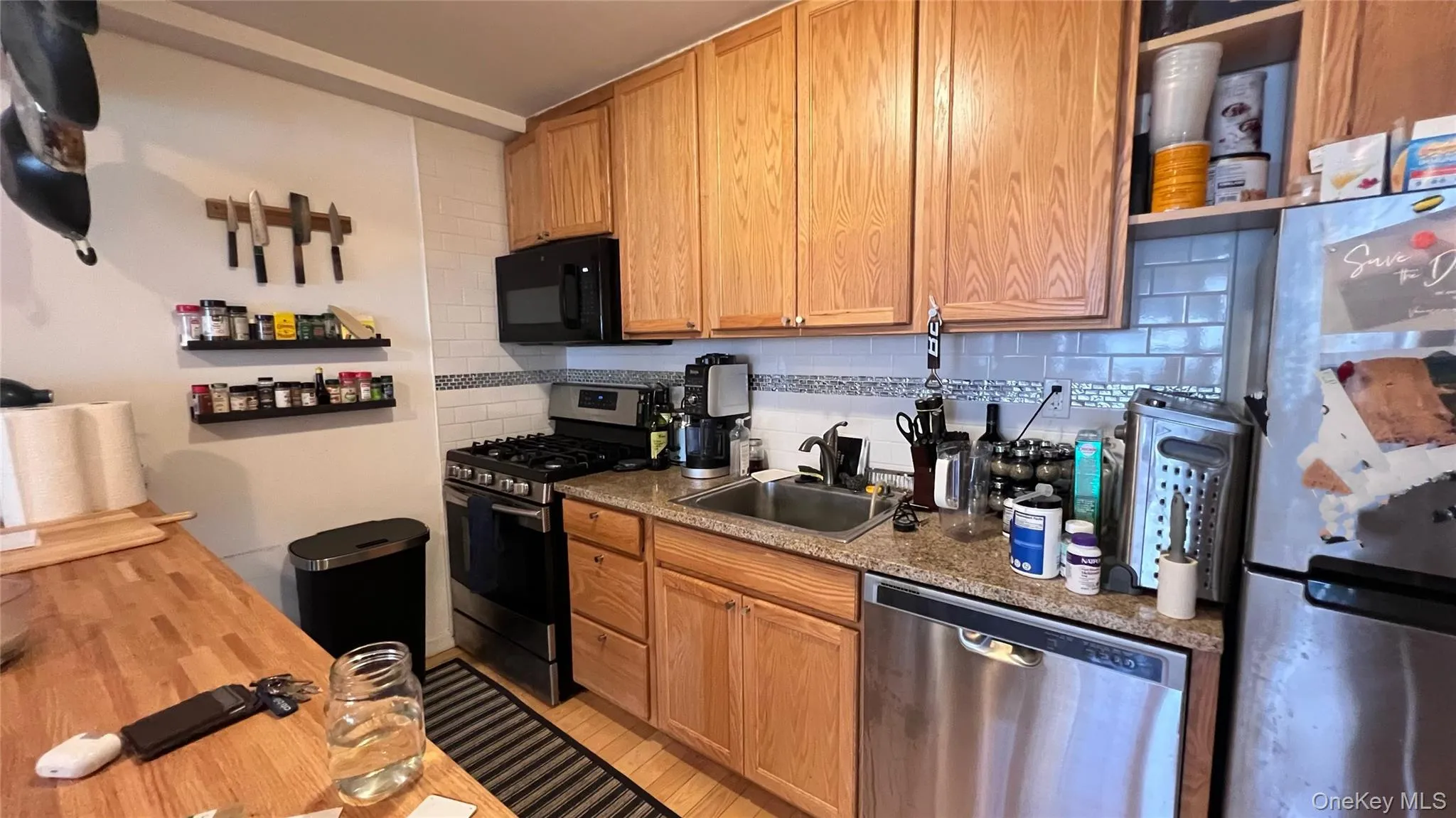 10-44 47th Avenue, New York, NY, 1 Bedroom Bedrooms, 3 Rooms Rooms,1 BathroomBathrooms,Residential Lease,For Rent,47th,0,1046339 10-44 47th Avenue, New York, NY, 1 Bedroom Bedrooms, 3 Rooms Rooms,1 BathroomBathrooms,Residential Lease,For Rent,47th,0,1046339
