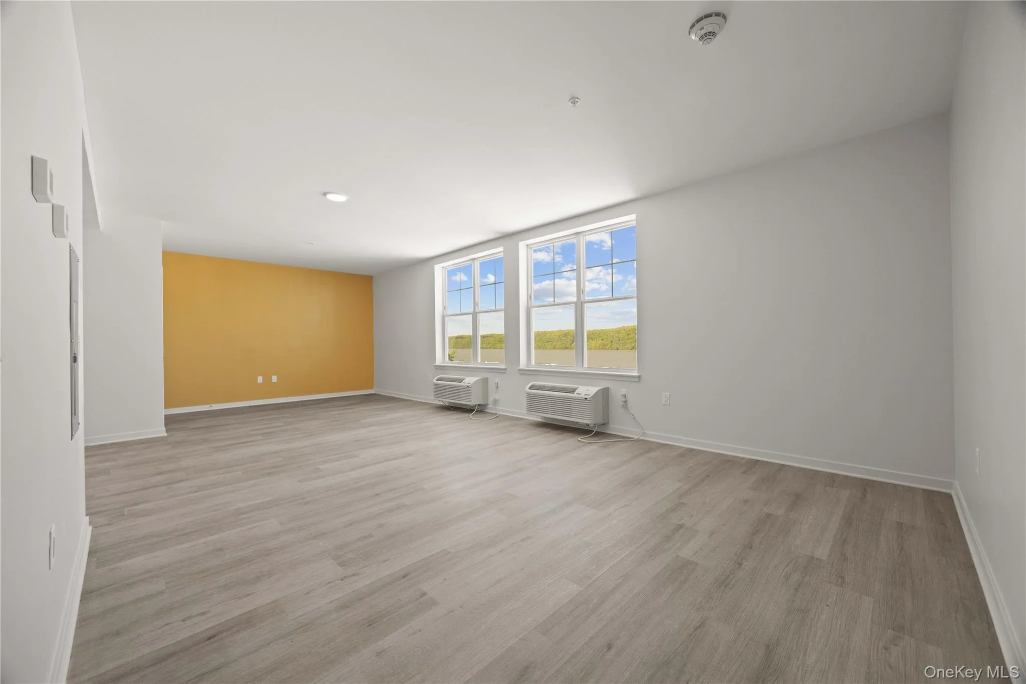 56 Prospect Street, Yonkers, NY, 1 Room Rooms,1 BathroomBathrooms,Residential Lease,For Rent,Prospect,0,1046341 56 Prospect Street, Yonkers, NY, 1 Room Rooms,1 BathroomBathrooms,Residential Lease,For Rent,Prospect,0,1046341