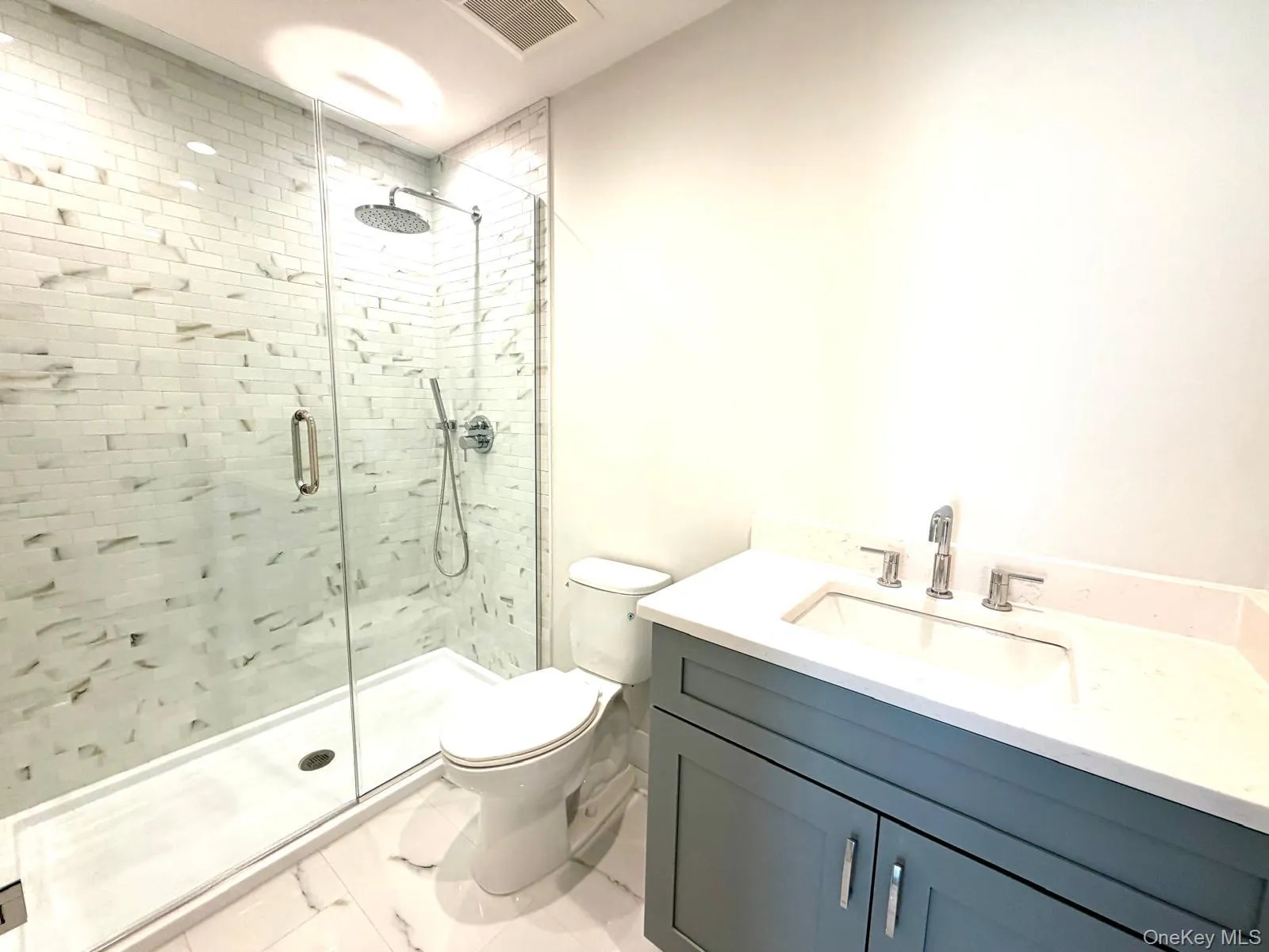 161 Union Avenue, Hempstead, NY, 2 Bedrooms Bedrooms, 5 Rooms Rooms,2 BathroomsBathrooms,Residential,For Rent,Union,0,1046343 161 Union Avenue, Hempstead, NY, 2 Bedrooms Bedrooms, 5 Rooms Rooms,2 BathroomsBathrooms,Residential,For Rent,Union,0,1046343
