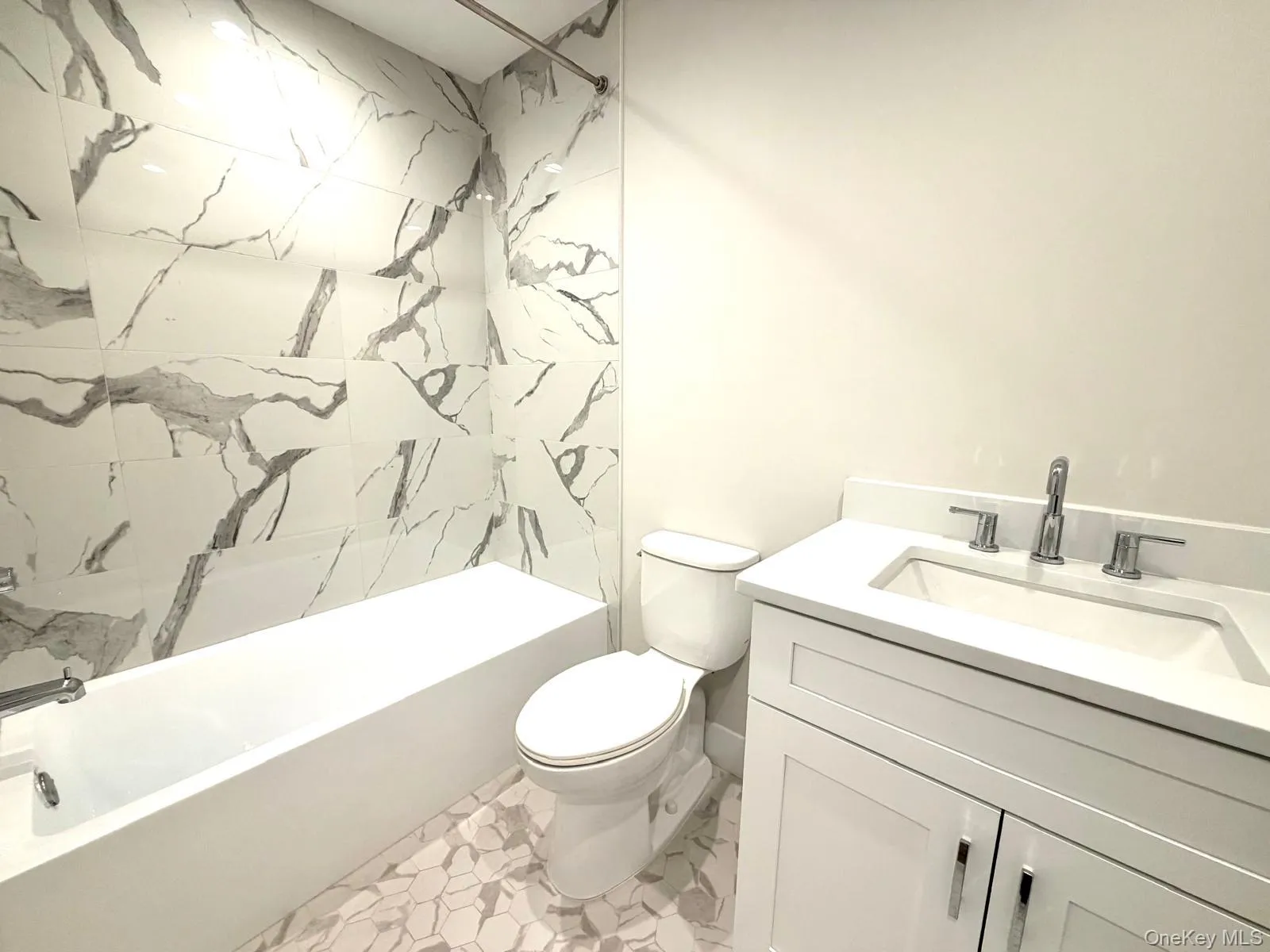 161 Union Avenue, Hempstead, NY, 2 Bedrooms Bedrooms, 5 Rooms Rooms,2 BathroomsBathrooms,Residential,For Rent,Union,0,1046343 161 Union Avenue, Hempstead, NY, 2 Bedrooms Bedrooms, 5 Rooms Rooms,2 BathroomsBathrooms,Residential,For Rent,Union,0,1046343