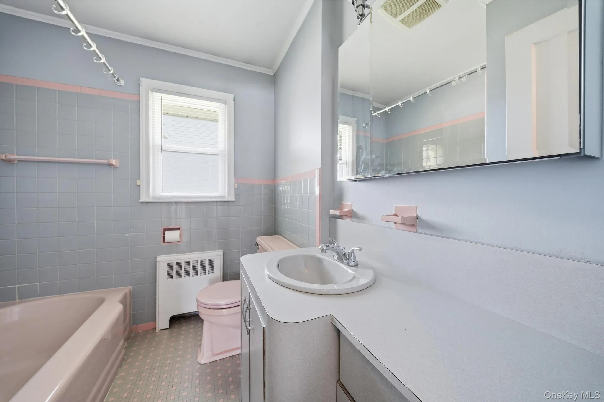 7 Crown Street, Oyster Bay, NY, 3 Bedrooms Bedrooms, 4 Rooms Rooms,2 BathroomsBathrooms,Residential,For Rent,Crown,0,1046345 7 Crown Street, Oyster Bay, NY, 3 Bedrooms Bedrooms, 4 Rooms Rooms,2 BathroomsBathrooms,Residential,For Rent,Crown,0,1046345