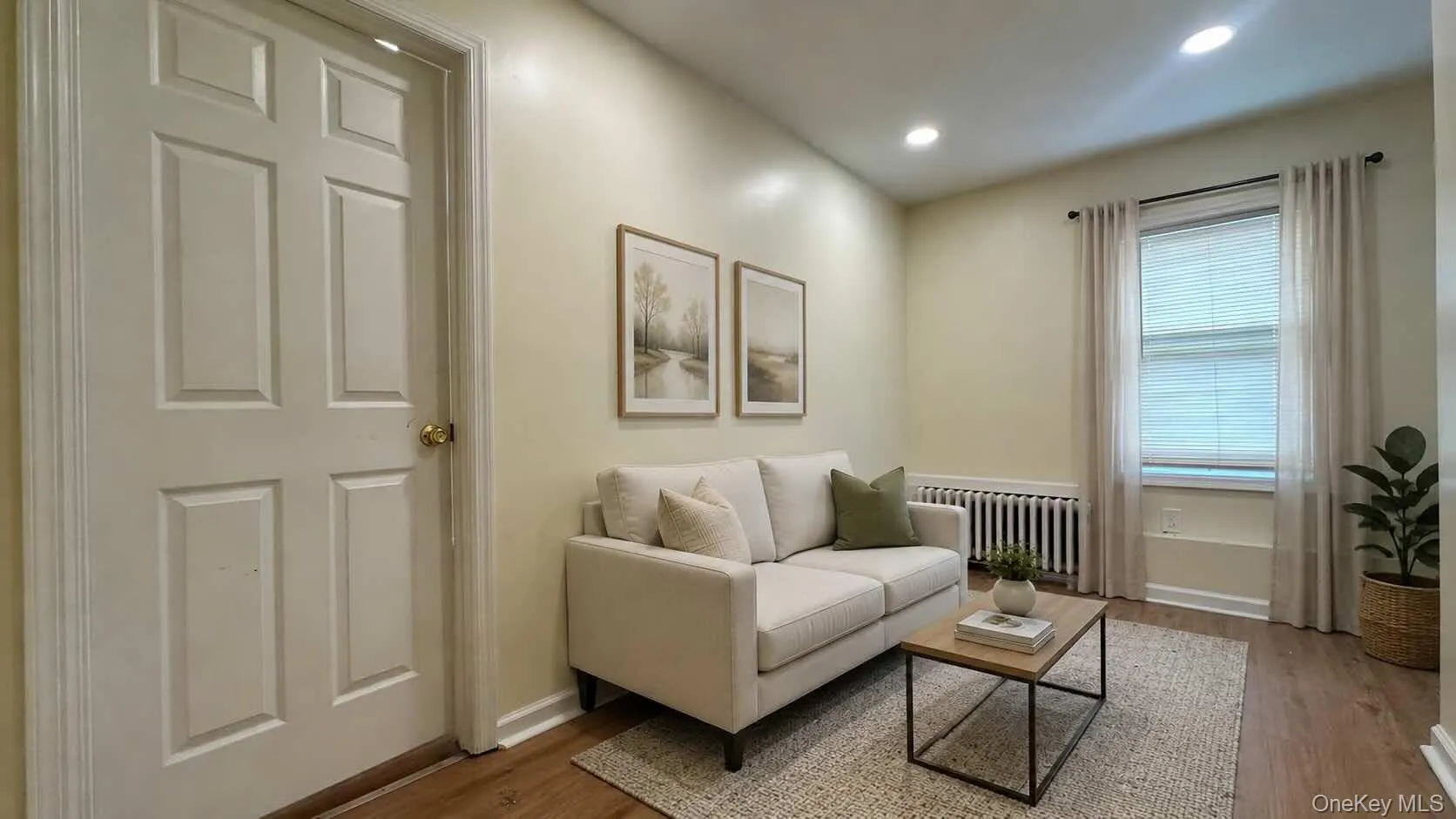 22 Ford Street, Glen Cove, NY, 2 Bedrooms Bedrooms, 5 Rooms Rooms,1 BathroomBathrooms,Residential Lease,For Rent,Ford,0,1046346 22 Ford Street, Glen Cove, NY, 2 Bedrooms Bedrooms, 5 Rooms Rooms,1 BathroomBathrooms,Residential Lease,For Rent,Ford,0,1046346
