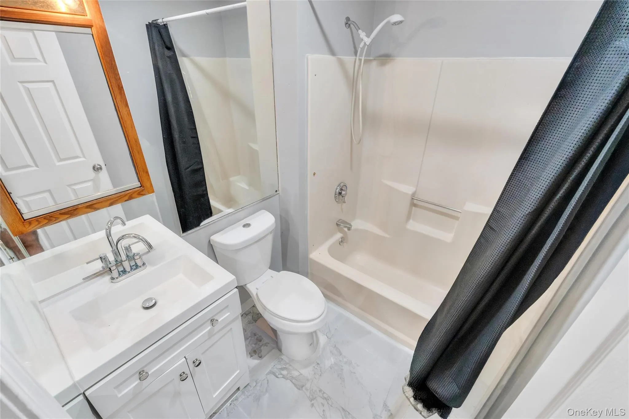 23 Hemlock Drive, Brookhaven, NY, 3 Bedrooms Bedrooms, 5 Rooms Rooms,2 BathroomsBathrooms,Residential,For Rent,Hemlock,0,1046366 23 Hemlock Drive, Brookhaven, NY, 3 Bedrooms Bedrooms, 5 Rooms Rooms,2 BathroomsBathrooms,Residential,For Rent,Hemlock,0,1046366