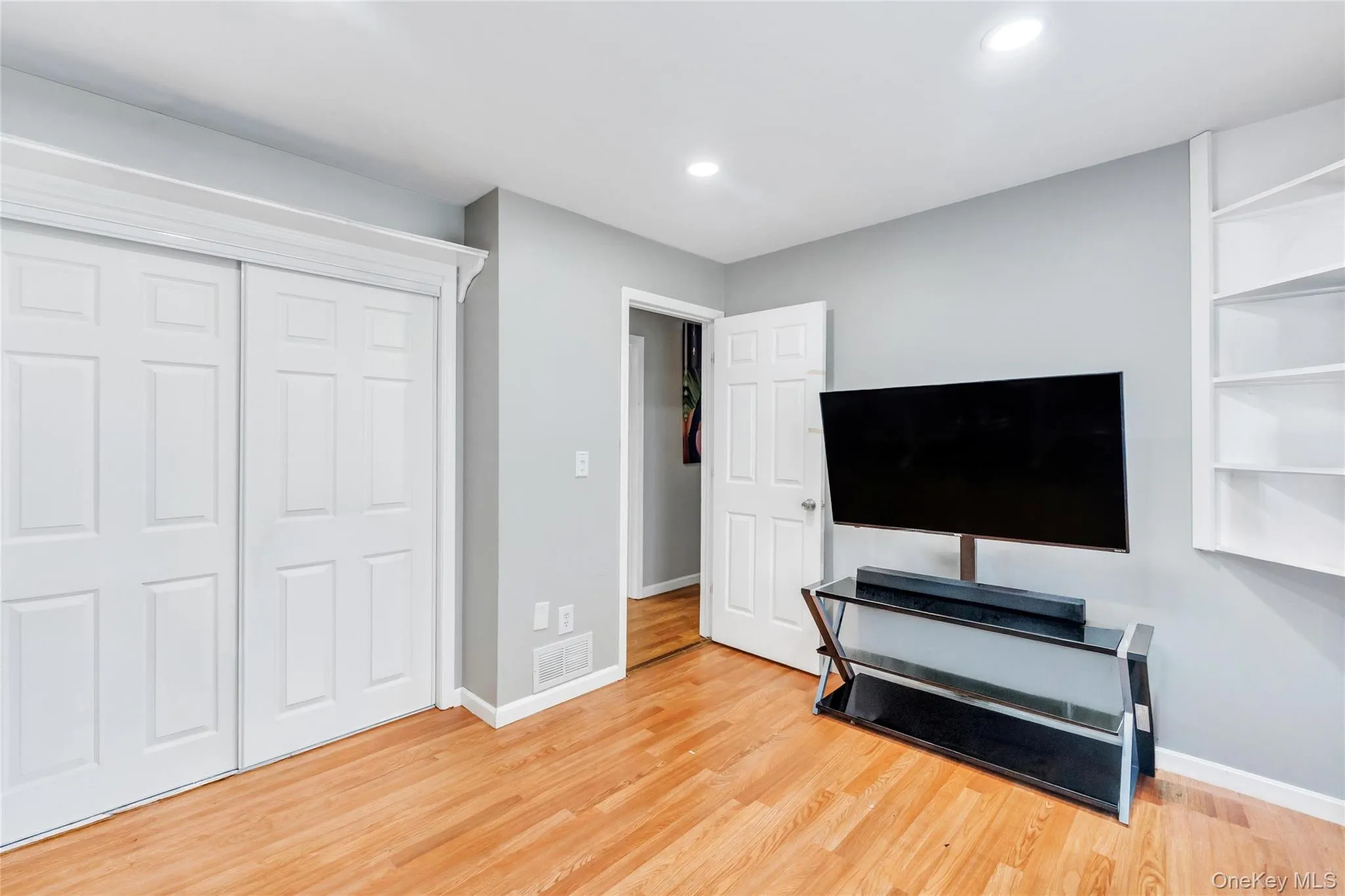 23 Hemlock Drive, Brookhaven, NY, 3 Bedrooms Bedrooms, 5 Rooms Rooms,2 BathroomsBathrooms,Residential,For Rent,Hemlock,0,1046366 23 Hemlock Drive, Brookhaven, NY, 3 Bedrooms Bedrooms, 5 Rooms Rooms,2 BathroomsBathrooms,Residential,For Rent,Hemlock,0,1046366