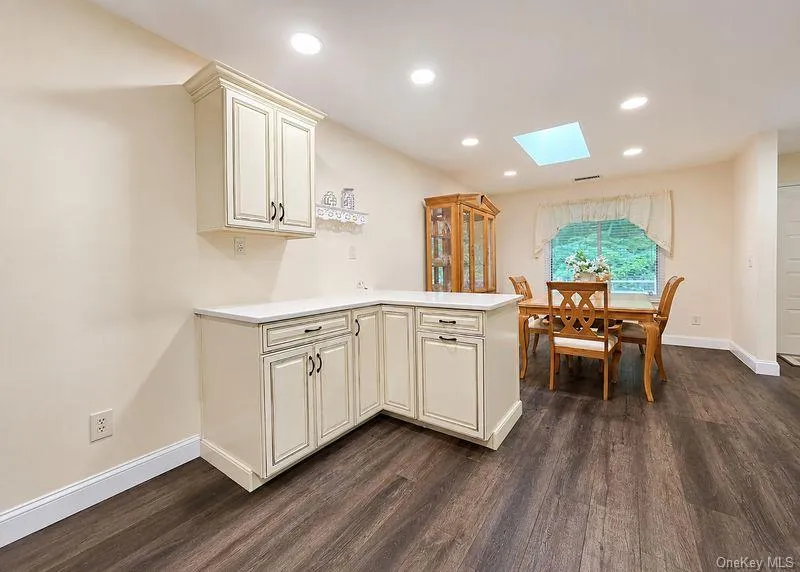188 Birchwood Road, Brookhaven, NY, 2 Bedrooms Bedrooms, 5 Rooms Rooms,2 BathroomsBathrooms,Residential,For Rent,Birchwood,0,1046369 188 Birchwood Road, Brookhaven, NY, 2 Bedrooms Bedrooms, 5 Rooms Rooms,2 BathroomsBathrooms,Residential,For Rent,Birchwood,0,1046369