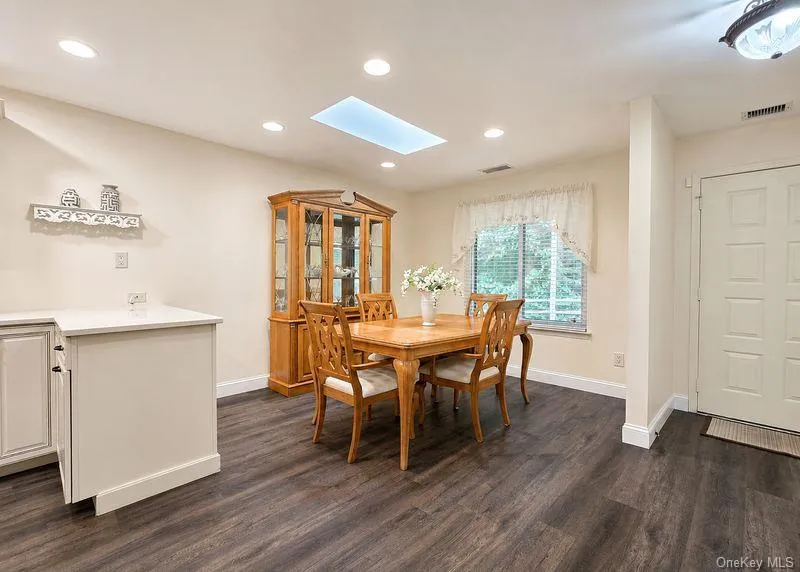 188 Birchwood Road, Brookhaven, NY, 2 Bedrooms Bedrooms, 5 Rooms Rooms,2 BathroomsBathrooms,Residential,For Rent,Birchwood,0,1046369 188 Birchwood Road, Brookhaven, NY, 2 Bedrooms Bedrooms, 5 Rooms Rooms,2 BathroomsBathrooms,Residential,For Rent,Birchwood,0,1046369
