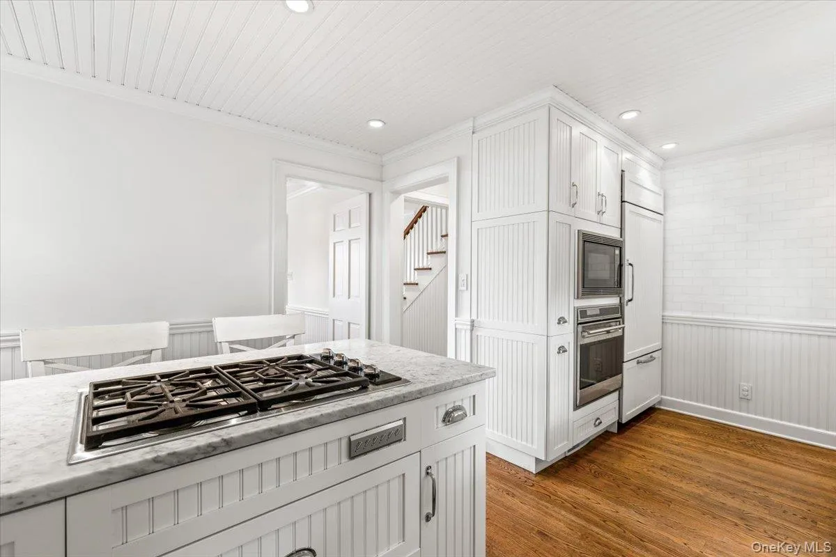 128 RALPH Avenue, White Plains, NY, 4 Bedrooms Bedrooms, 8 Rooms Rooms,2 BathroomsBathrooms,Residential,For Rent,RALPH,0,1046373 128 RALPH Avenue, White Plains, NY, 4 Bedrooms Bedrooms, 8 Rooms Rooms,2 BathroomsBathrooms,Residential,For Rent,RALPH,0,1046373