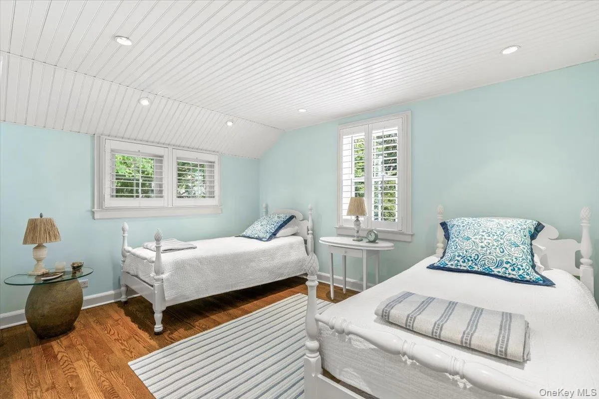 128 RALPH Avenue, White Plains, NY, 4 Bedrooms Bedrooms, 8 Rooms Rooms,2 BathroomsBathrooms,Residential,For Rent,RALPH,0,1046373 128 RALPH Avenue, White Plains, NY, 4 Bedrooms Bedrooms, 8 Rooms Rooms,2 BathroomsBathrooms,Residential,For Rent,RALPH,0,1046373