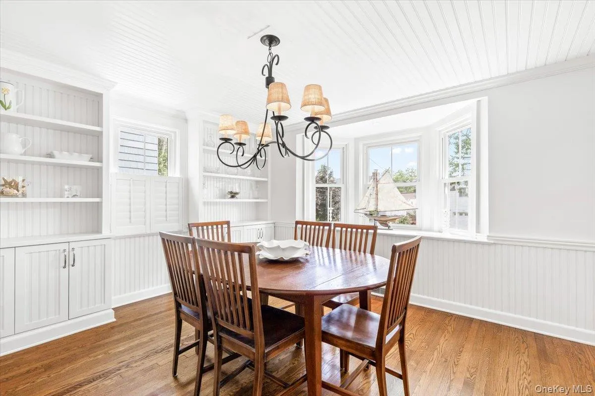128 RALPH Avenue, White Plains, NY, 4 Bedrooms Bedrooms, 8 Rooms Rooms,2 BathroomsBathrooms,Residential,For Rent,RALPH,0,1046373 128 RALPH Avenue, White Plains, NY, 4 Bedrooms Bedrooms, 8 Rooms Rooms,2 BathroomsBathrooms,Residential,For Rent,RALPH,0,1046373
