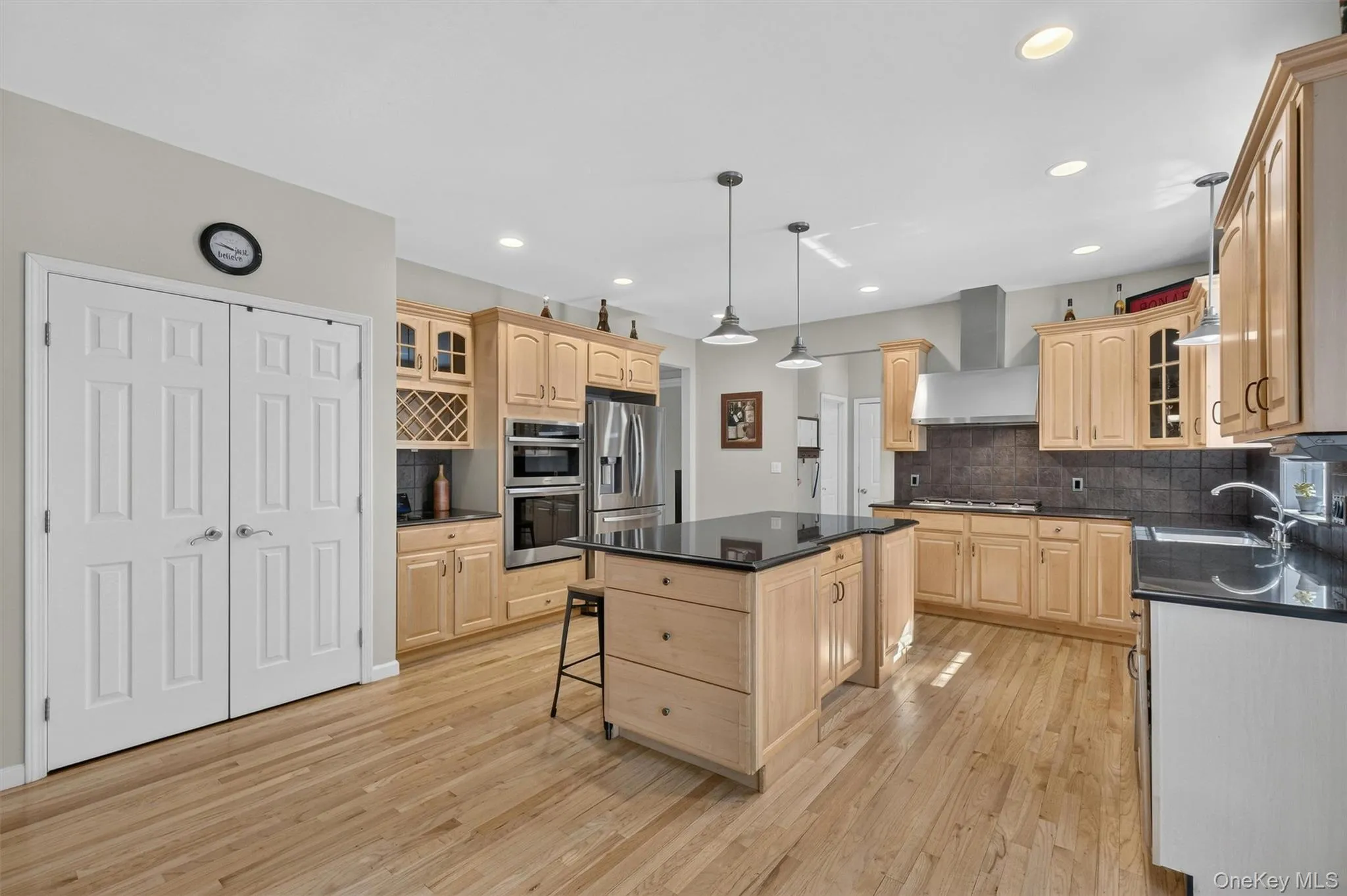 41 Lindy Drive, Carmel, NY, 5 Bedrooms Bedrooms, 9 Rooms Rooms,3 BathroomsBathrooms,Residential,For Rent,Lindy,0,1046376 41 Lindy Drive, Carmel, NY, 5 Bedrooms Bedrooms, 9 Rooms Rooms,3 BathroomsBathrooms,Residential,For Rent,Lindy,0,1046376