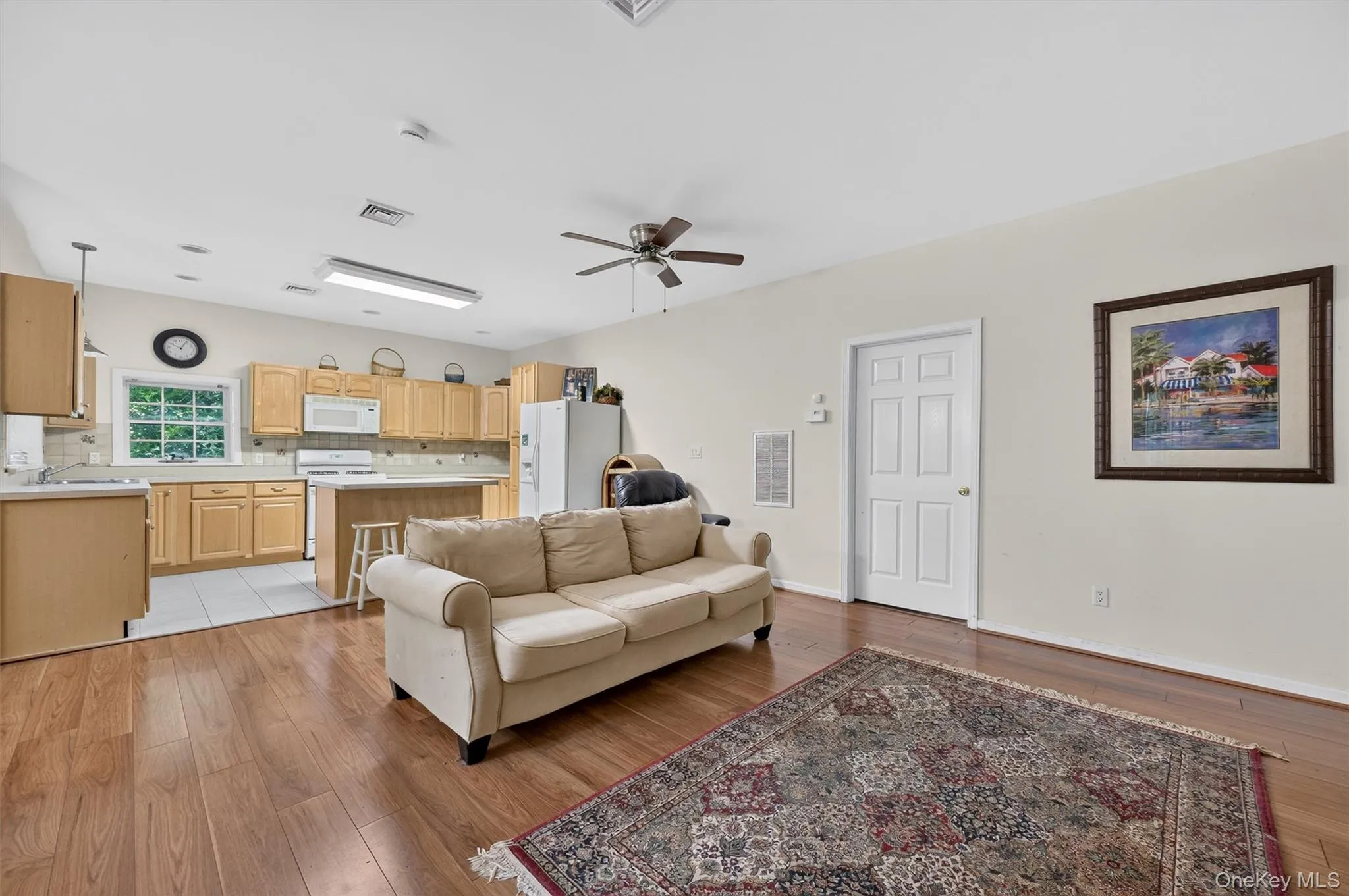 41 Lindy Drive, Carmel, NY, 5 Bedrooms Bedrooms, 9 Rooms Rooms,3 BathroomsBathrooms,Residential,For Rent,Lindy,0,1046376 41 Lindy Drive, Carmel, NY, 5 Bedrooms Bedrooms, 9 Rooms Rooms,3 BathroomsBathrooms,Residential,For Rent,Lindy,0,1046376