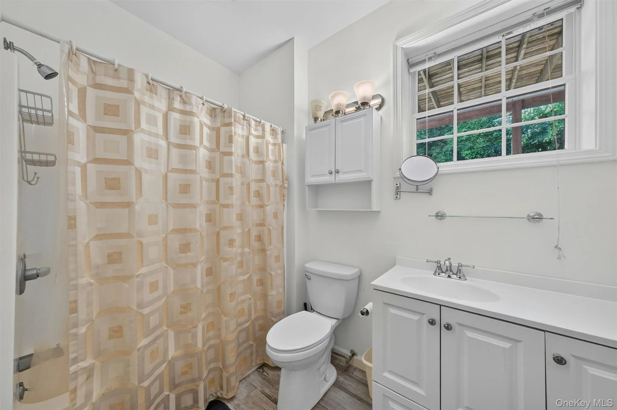 Bathroom Bathroom