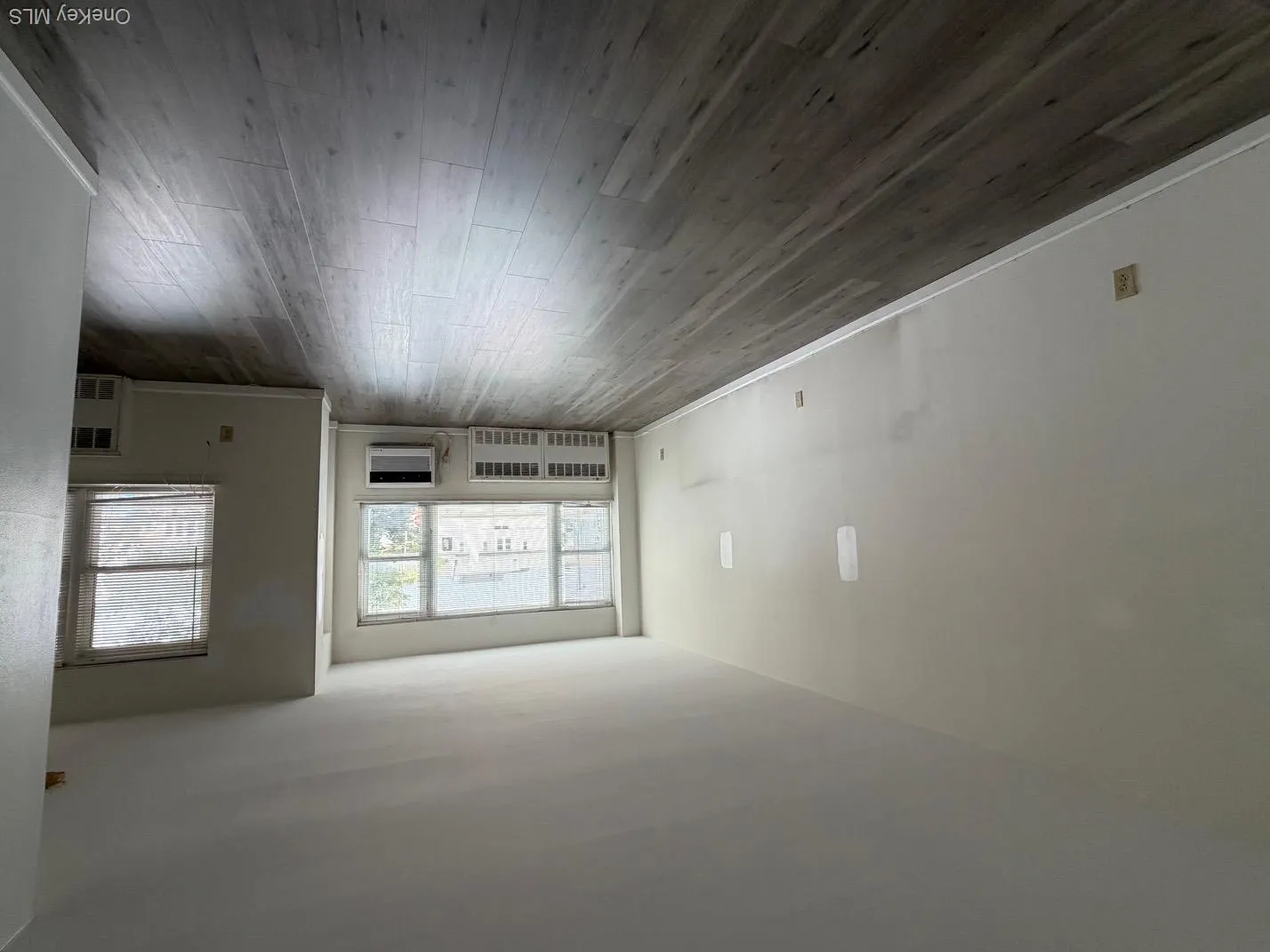740 Broadway, Long Beach, NY, 1 Room Rooms,1 BathroomBathrooms,Residential Lease,For Rent,Broadway,0,1046385 740 Broadway, Long Beach, NY, 1 Room Rooms,1 BathroomBathrooms,Residential Lease,For Rent,Broadway,0,1046385