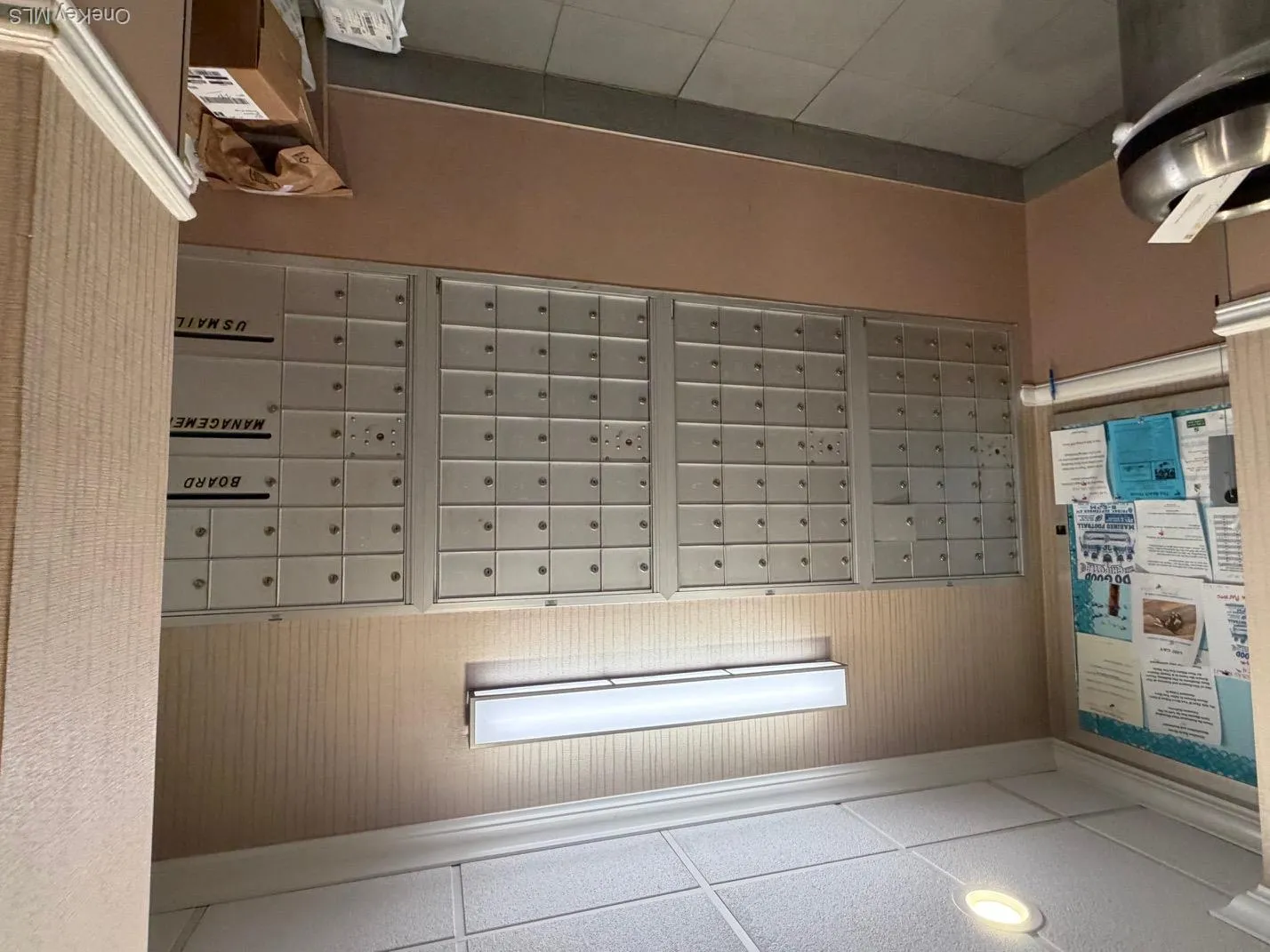 740 Broadway, Long Beach, NY, 1 Room Rooms,1 BathroomBathrooms,Residential Lease,For Rent,Broadway,0,1046385 740 Broadway, Long Beach, NY, 1 Room Rooms,1 BathroomBathrooms,Residential Lease,For Rent,Broadway,0,1046385