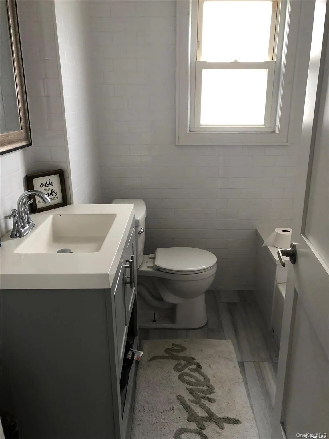 147 Walnut Street, Long Beach, NY, 2 Bedrooms Bedrooms, 5 Rooms Rooms,1 BathroomBathrooms,Residential Lease,For Rent,Walnut,0,1046386 147 Walnut Street, Long Beach, NY, 2 Bedrooms Bedrooms, 5 Rooms Rooms,1 BathroomBathrooms,Residential Lease,For Rent,Walnut,0,1046386