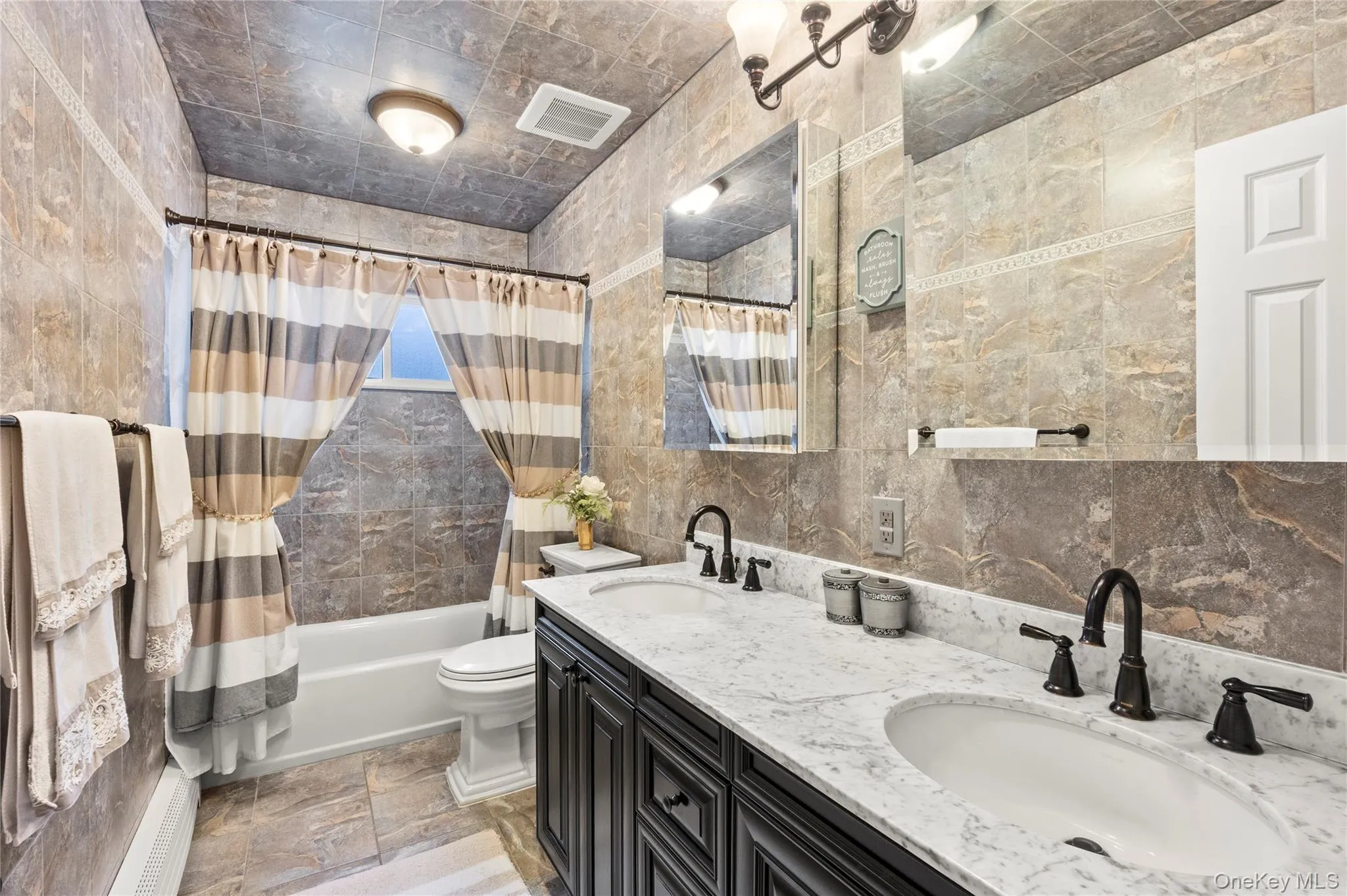 7 Monterey Drive, North Hempstead, NY, 4 Bedrooms Bedrooms, 8 Rooms Rooms,3 BathroomsBathrooms,Residential,For Rent,Monterey,0,1046387 7 Monterey Drive, North Hempstead, NY, 4 Bedrooms Bedrooms, 8 Rooms Rooms,3 BathroomsBathrooms,Residential,For Rent,Monterey,0,1046387