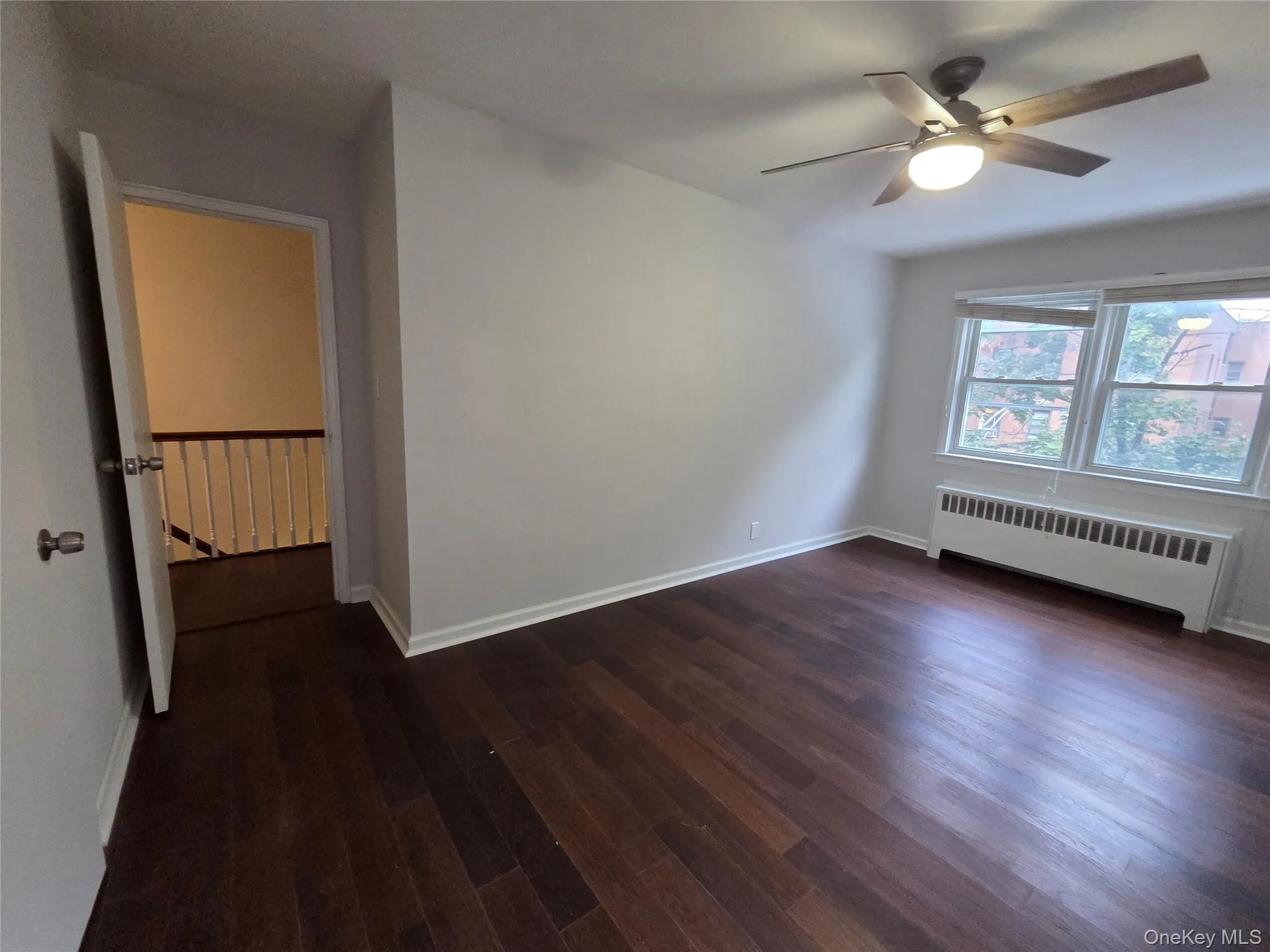 2129 Muliner Avenue, New York, NY, 4 Bedrooms Bedrooms, 7 Rooms Rooms,1 BathroomBathrooms,Residential Lease,For Rent,Muliner,0,1046395 2129 Muliner Avenue, New York, NY, 4 Bedrooms Bedrooms, 7 Rooms Rooms,1 BathroomBathrooms,Residential Lease,For Rent,Muliner,0,1046395