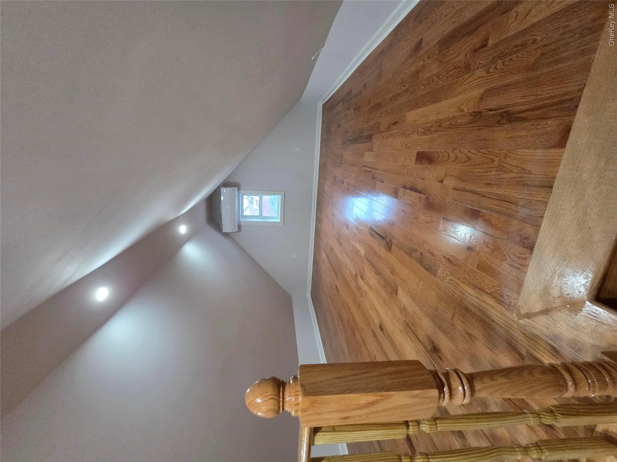 2129 Muliner Avenue, New York, NY, 4 Bedrooms Bedrooms, 7 Rooms Rooms,1 BathroomBathrooms,Residential Lease,For Rent,Muliner,0,1046395 2129 Muliner Avenue, New York, NY, 4 Bedrooms Bedrooms, 7 Rooms Rooms,1 BathroomBathrooms,Residential Lease,For Rent,Muliner,0,1046395