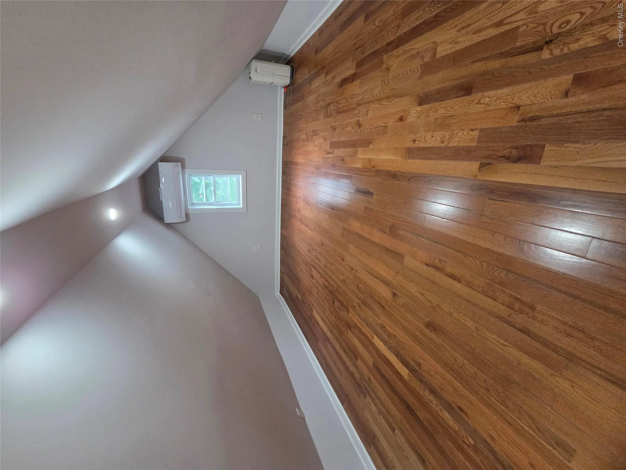 2129 Muliner Avenue, New York, NY, 4 Bedrooms Bedrooms, 7 Rooms Rooms,1 BathroomBathrooms,Residential Lease,For Rent,Muliner,0,1046395 2129 Muliner Avenue, New York, NY, 4 Bedrooms Bedrooms, 7 Rooms Rooms,1 BathroomBathrooms,Residential Lease,For Rent,Muliner,0,1046395