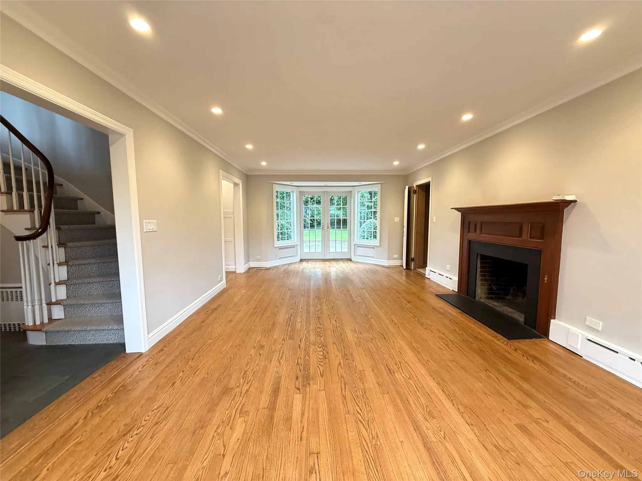 2 Saint Marks Place, Huntington, NY, 4 Bedroom Bedrooms, 8 Room Rooms,3 BathroomBathrooms,Residential Lease,For Rent,Saint Marks,0,1046398 2 Saint Marks Place, Huntington, NY, 4 Bedroom Bedrooms, 8 Room Rooms,3 BathroomBathrooms,Residential Lease,For Rent,Saint Marks,0,1046398
