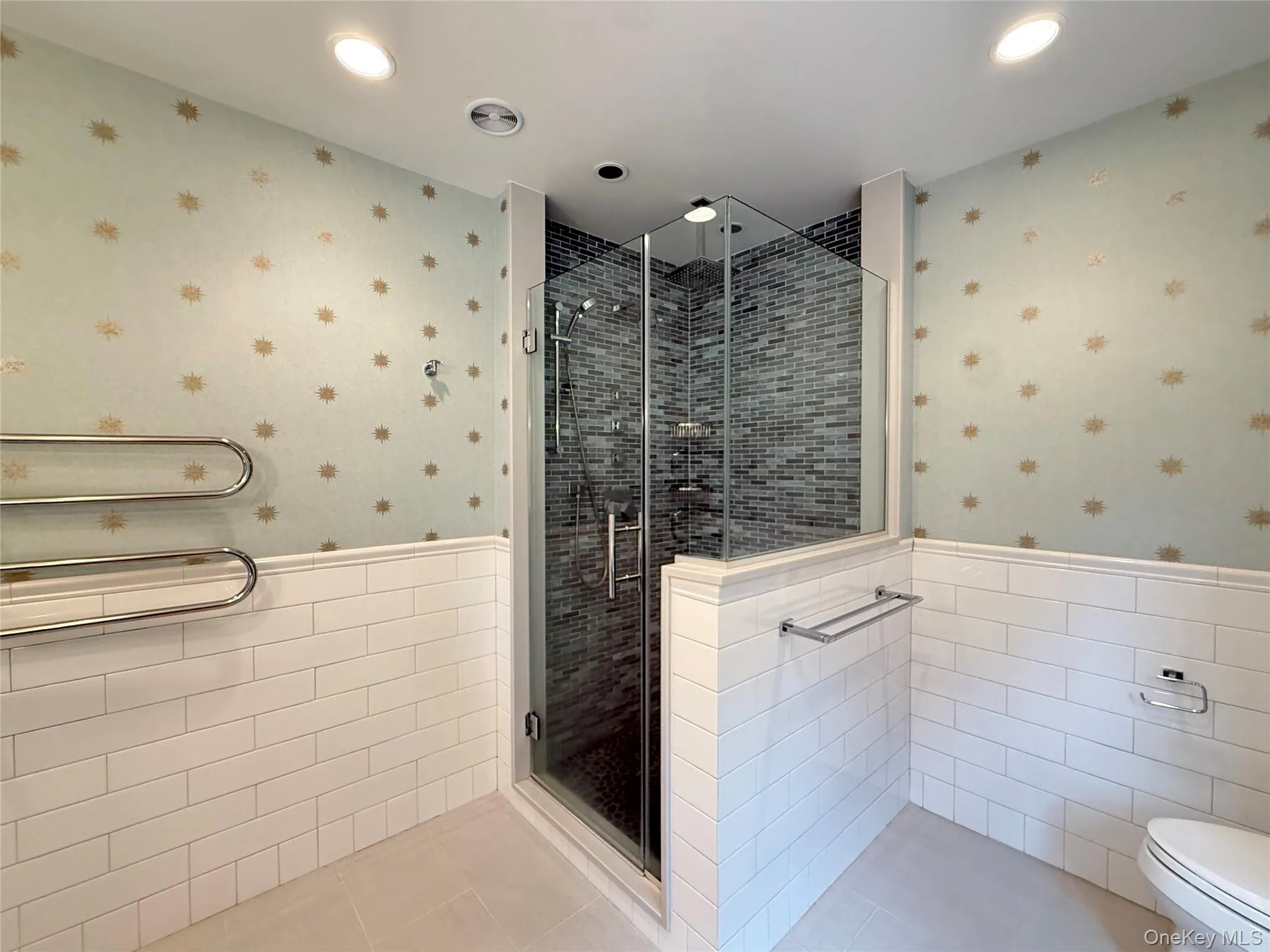 2 Saint Marks Place, Huntington, NY, 4 Bedroom Bedrooms, 8 Room Rooms,3 BathroomBathrooms,Residential Lease,For Rent,Saint Marks,0,1046398 2 Saint Marks Place, Huntington, NY, 4 Bedroom Bedrooms, 8 Room Rooms,3 BathroomBathrooms,Residential Lease,For Rent,Saint Marks,0,1046398