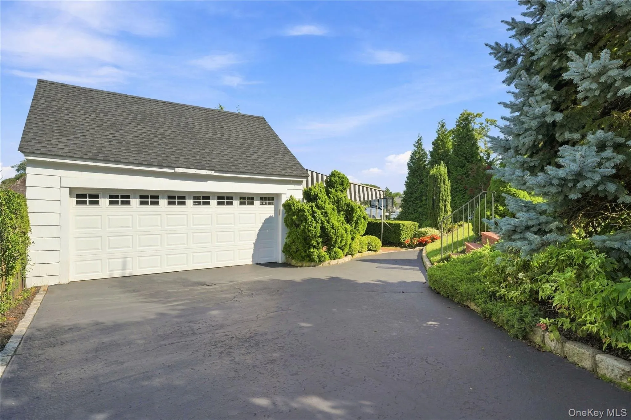 84 Ocean Avenue, Babylon, NY, 6 Bedrooms Bedrooms, 12 Rooms Rooms,3 BathroomsBathrooms,Residential,For Rent,Ocean,0,1046399 84 Ocean Avenue, Babylon, NY, 6 Bedrooms Bedrooms, 12 Rooms Rooms,3 BathroomsBathrooms,Residential,For Rent,Ocean,0,1046399
