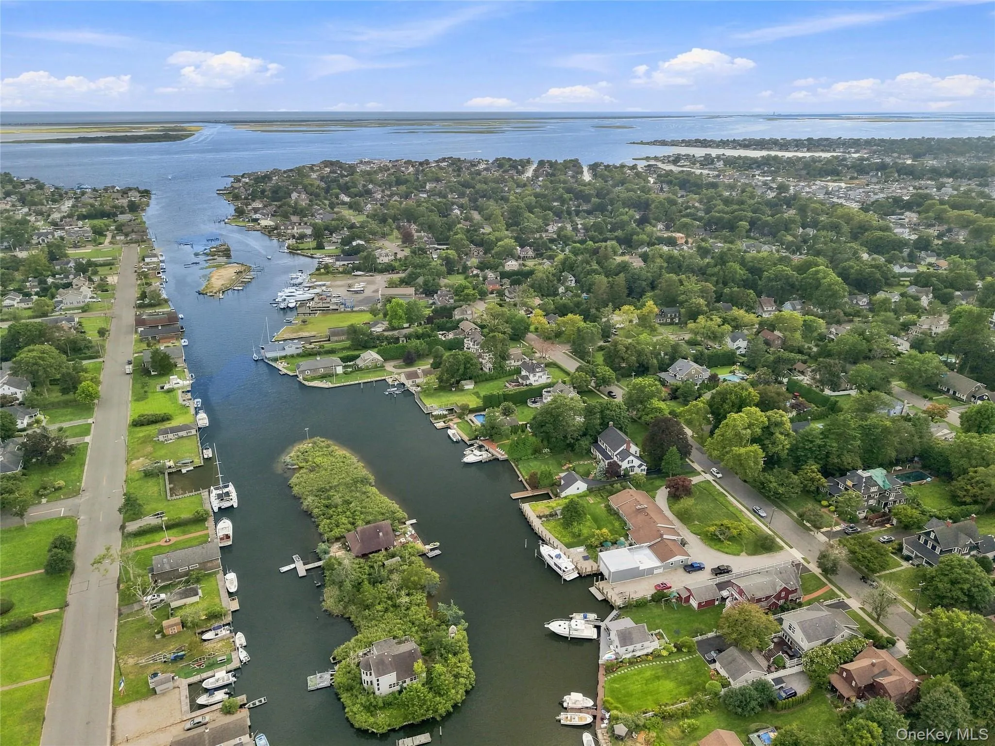 84 Ocean Avenue, Babylon, NY, 6 Bedrooms Bedrooms, 12 Rooms Rooms,3 BathroomsBathrooms,Residential,For Rent,Ocean,0,1046399 84 Ocean Avenue, Babylon, NY, 6 Bedrooms Bedrooms, 12 Rooms Rooms,3 BathroomsBathrooms,Residential,For Rent,Ocean,0,1046399