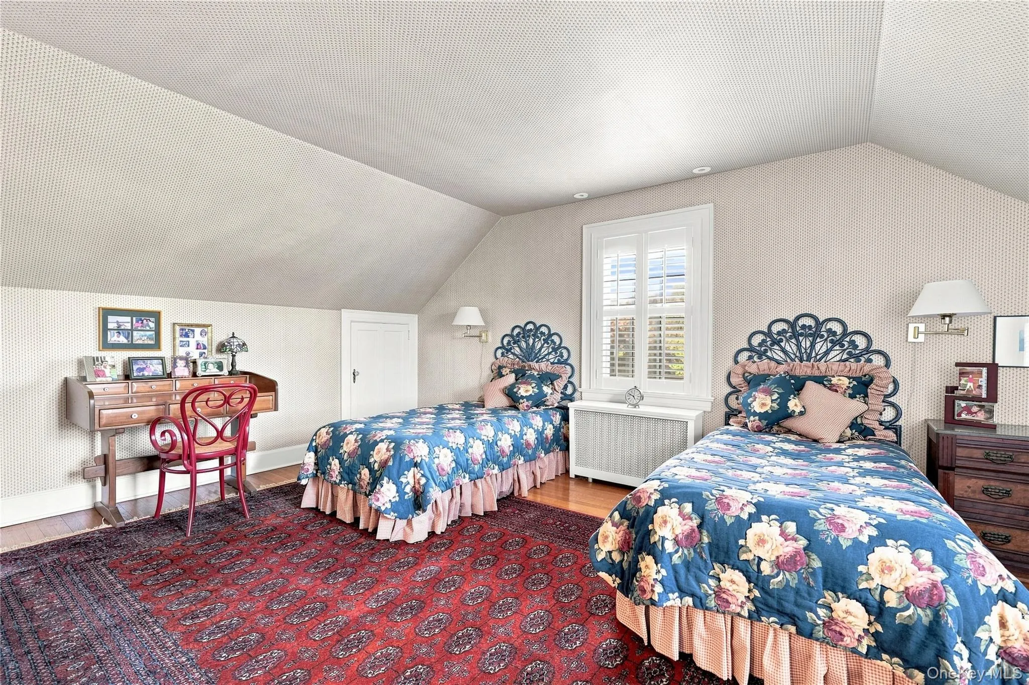 84 Ocean Avenue, Babylon, NY, 6 Bedrooms Bedrooms, 12 Rooms Rooms,3 BathroomsBathrooms,Residential,For Rent,Ocean,0,1046399 84 Ocean Avenue, Babylon, NY, 6 Bedrooms Bedrooms, 12 Rooms Rooms,3 BathroomsBathrooms,Residential,For Rent,Ocean,0,1046399