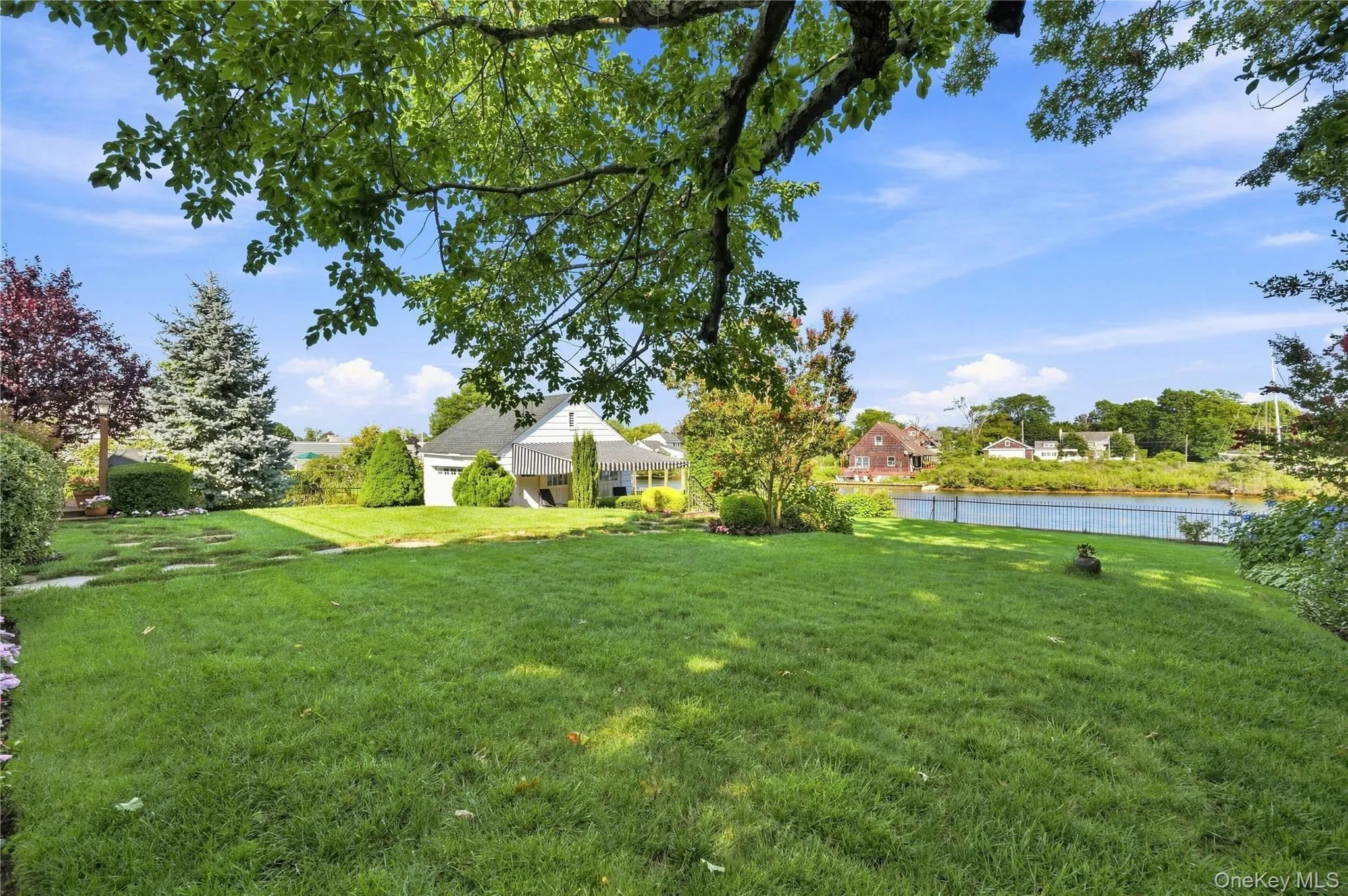 84 Ocean Avenue, Babylon, NY, 6 Bedrooms Bedrooms, 12 Rooms Rooms,3 BathroomsBathrooms,Residential,For Rent,Ocean,0,1046399 84 Ocean Avenue, Babylon, NY, 6 Bedrooms Bedrooms, 12 Rooms Rooms,3 BathroomsBathrooms,Residential,For Rent,Ocean,0,1046399