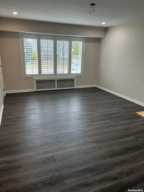 1227 Daffodil Lane, Hempstead, NY, 4 Bedrooms Bedrooms, 9 Rooms Rooms,3 BathroomsBathrooms,Residential Lease,For Rent,Daffodil,0,1046404 1227 Daffodil Lane, Hempstead, NY, 4 Bedrooms Bedrooms, 9 Rooms Rooms,3 BathroomsBathrooms,Residential Lease,For Rent,Daffodil,0,1046404